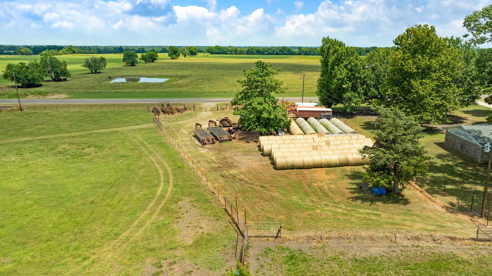 2606 Farm Road 412