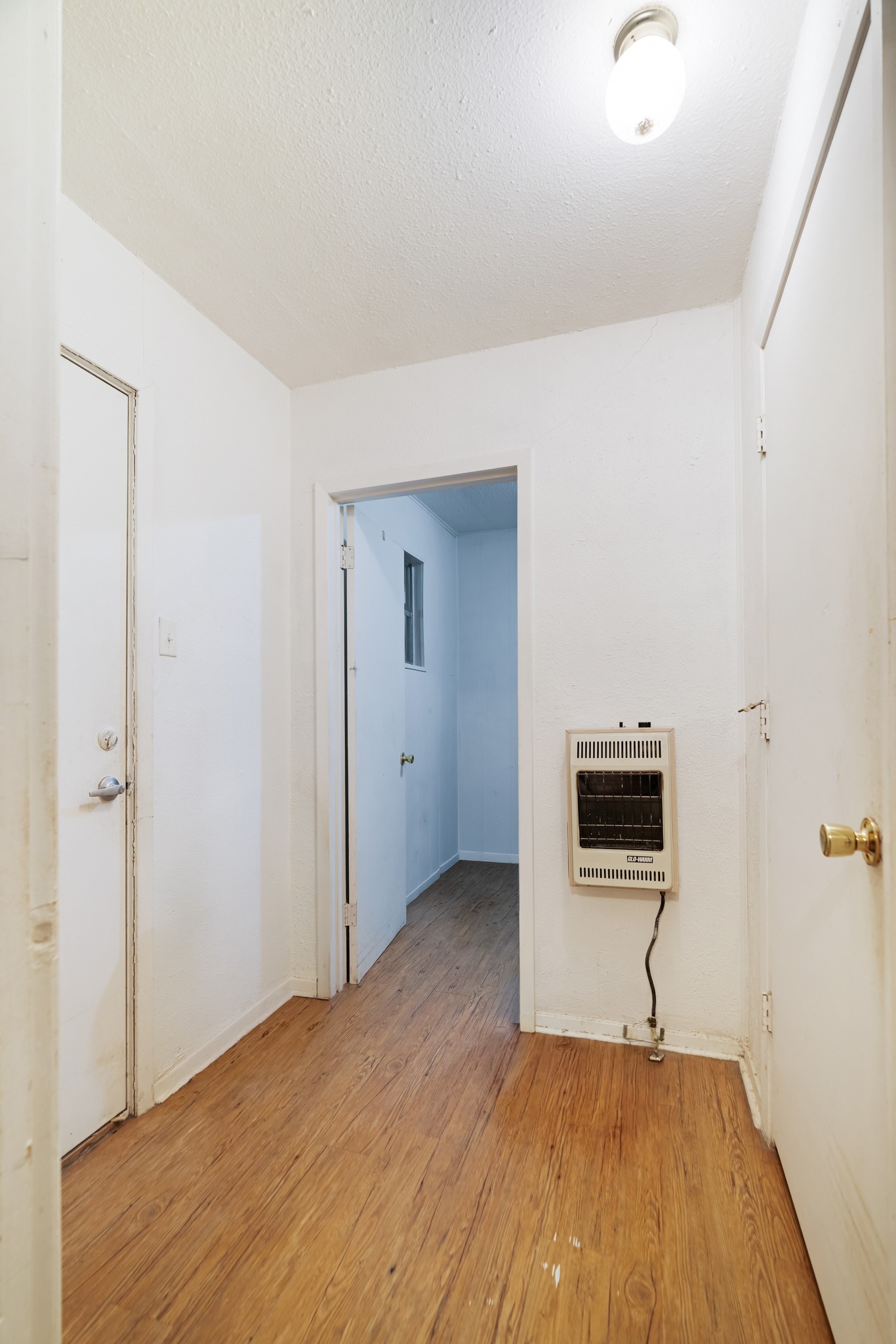 2606 Farm Road 412
