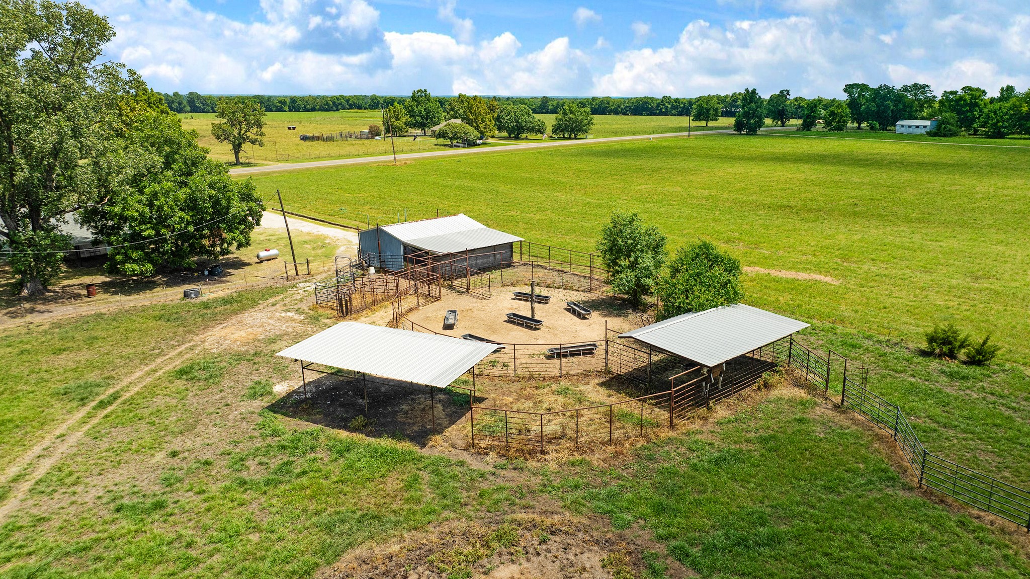 2606 Farm Road 412