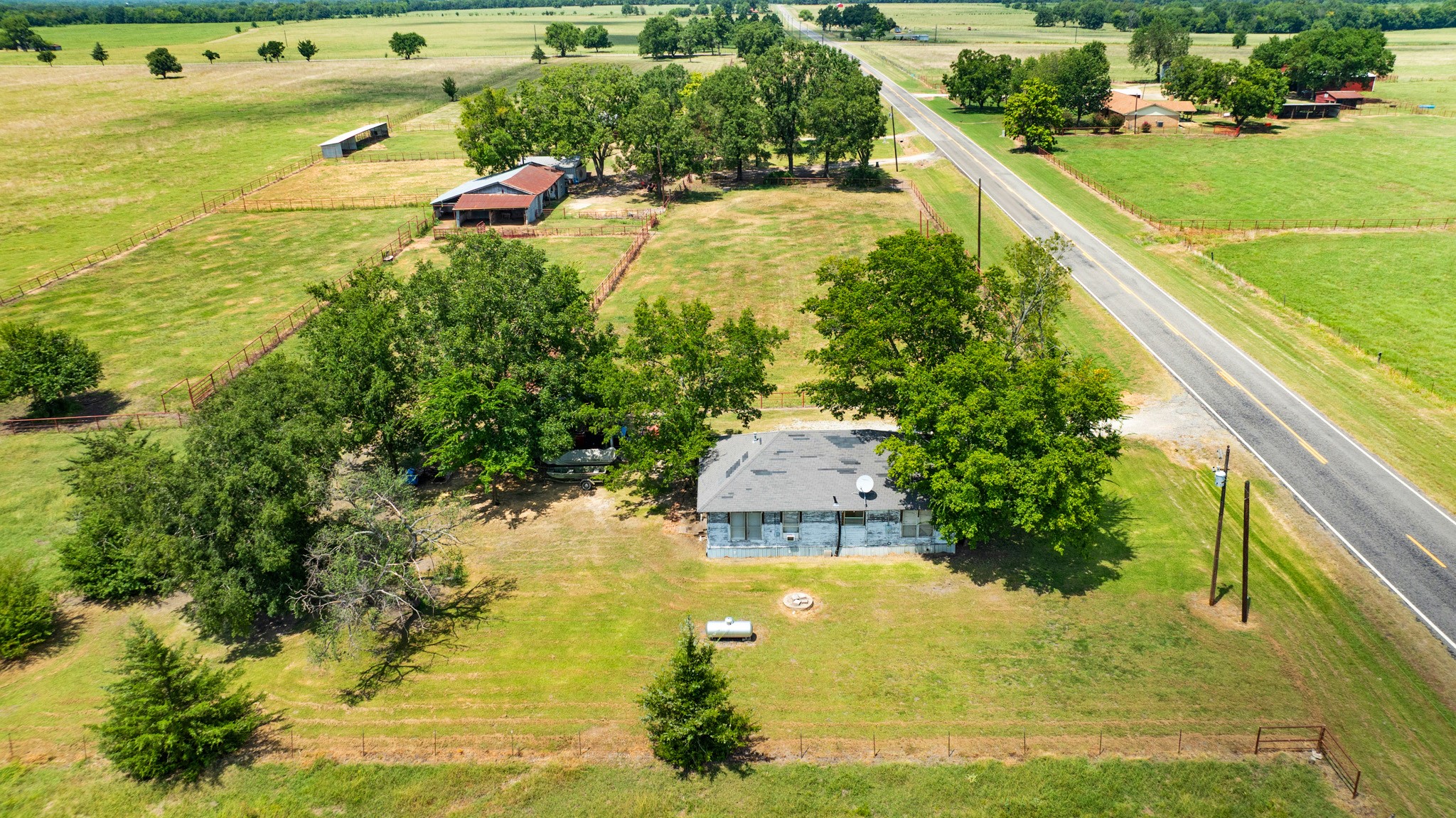 2606 Farm Road 412