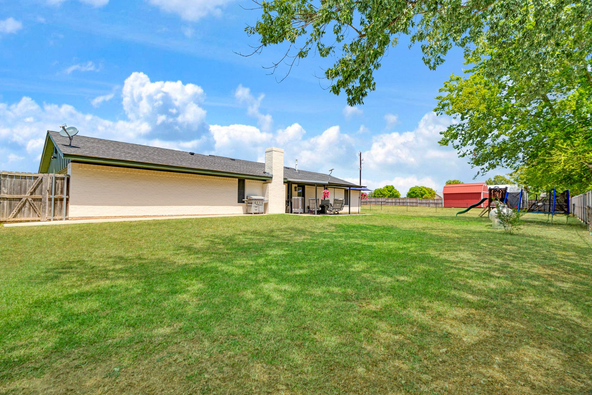 19 County Road 43040