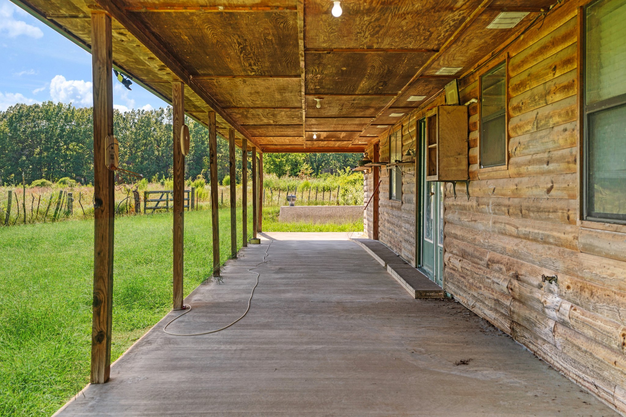 1251 County Road 2232