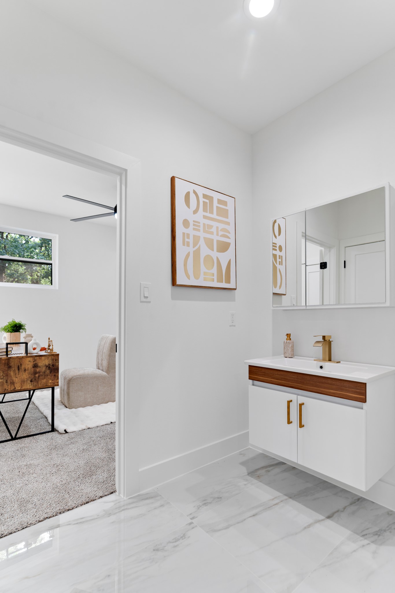 210 CHATEAU PLACE