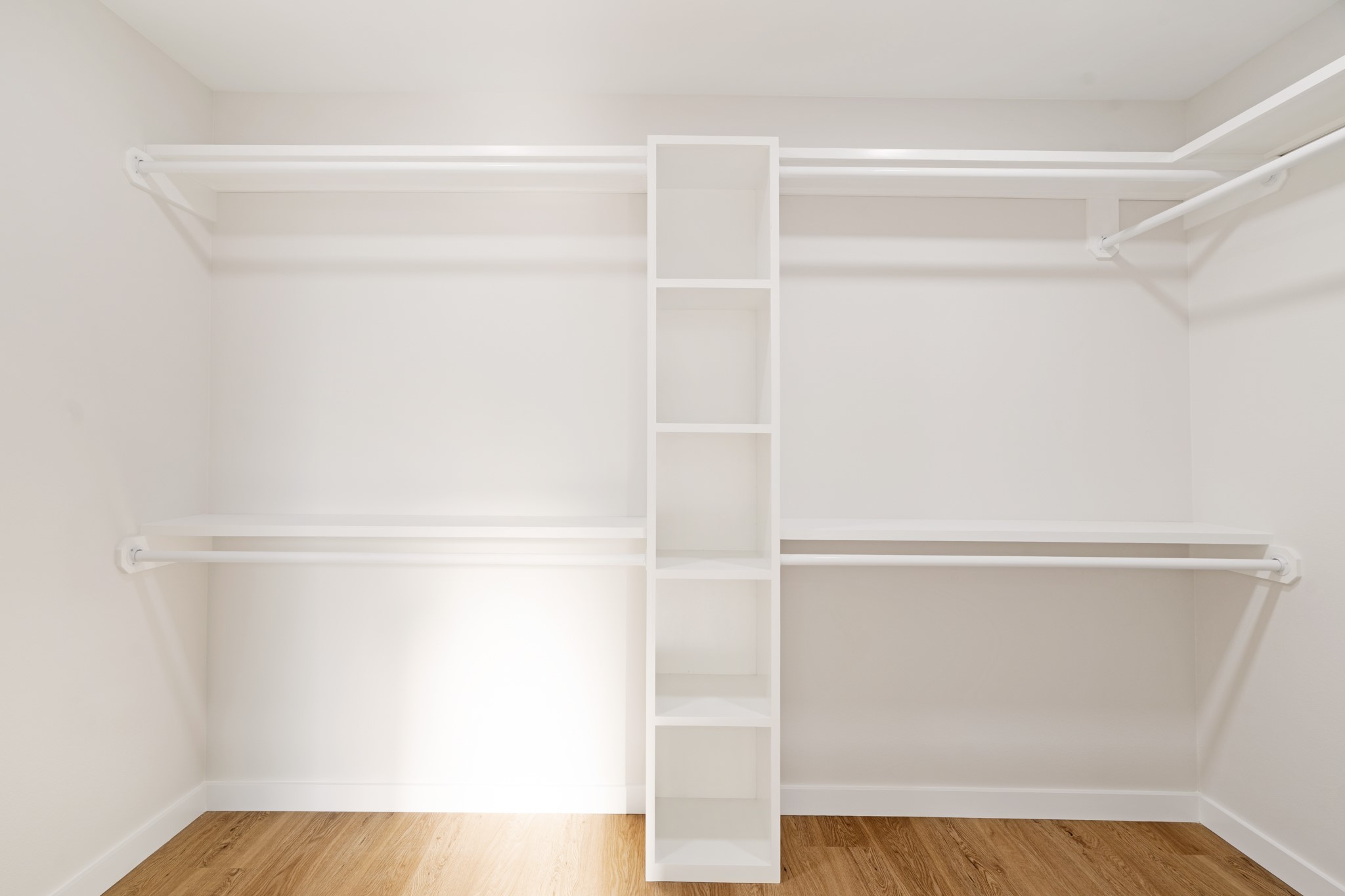 27 Private Road 33039
