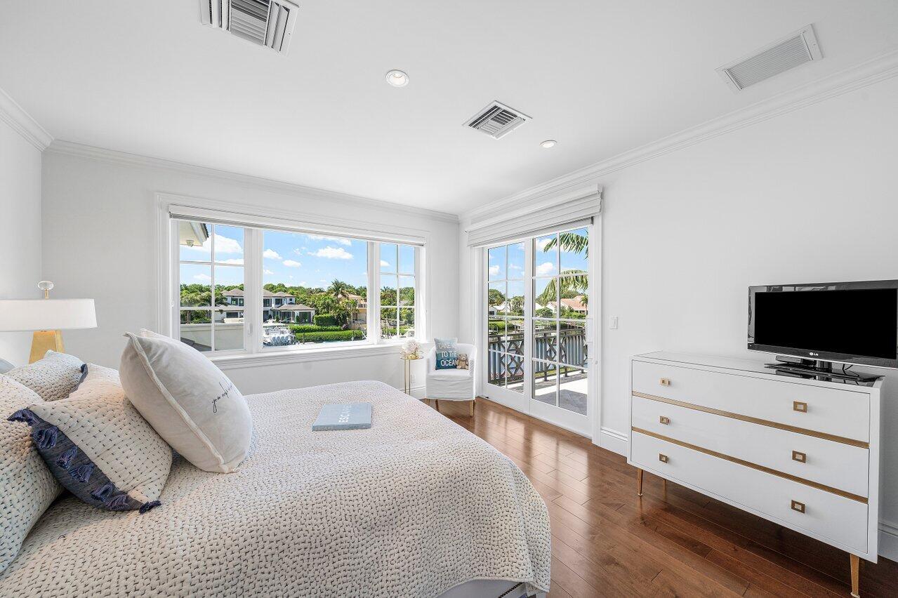 103 Quayside Drive