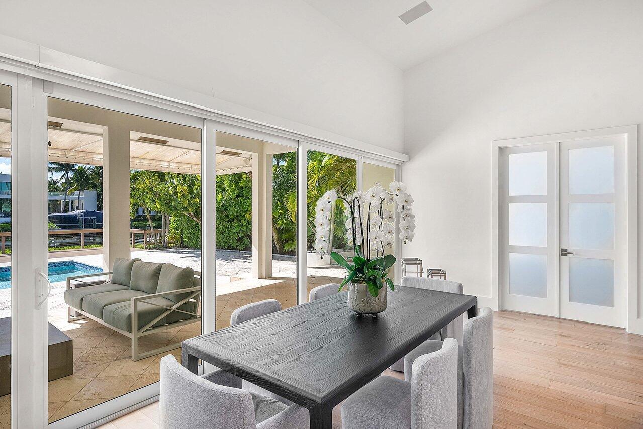 215 Island Drive