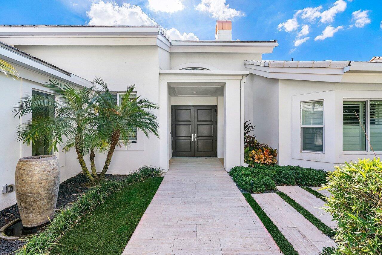 215 Island Drive