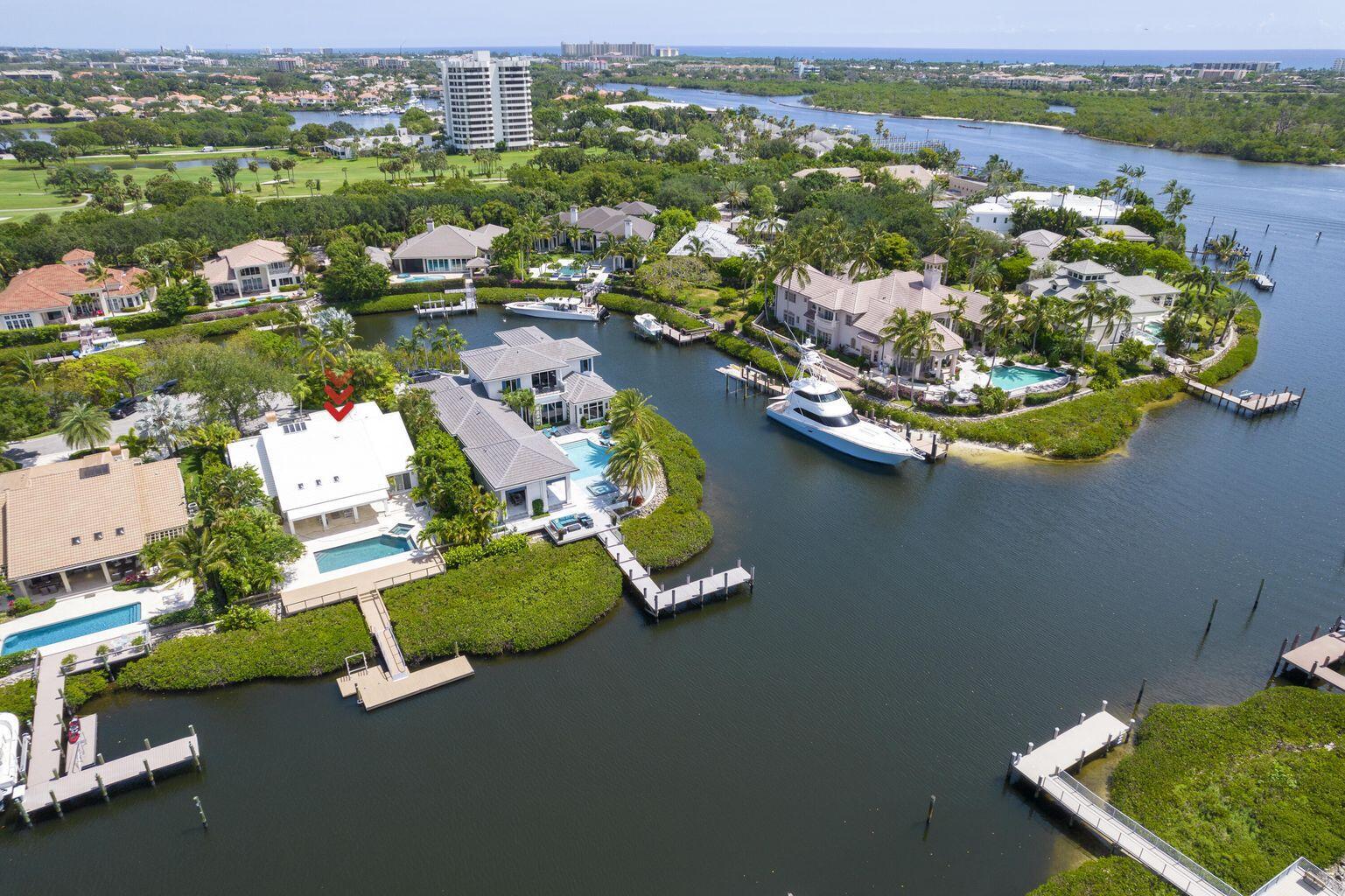 215 Island Drive