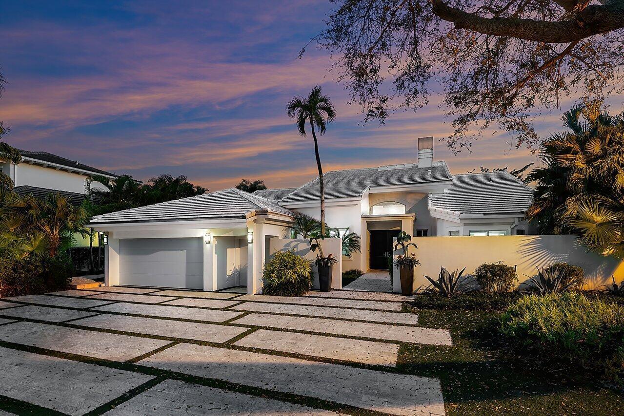 215 Island Drive