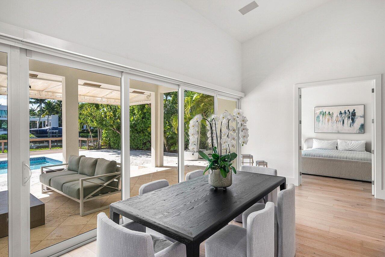 215 Island Drive