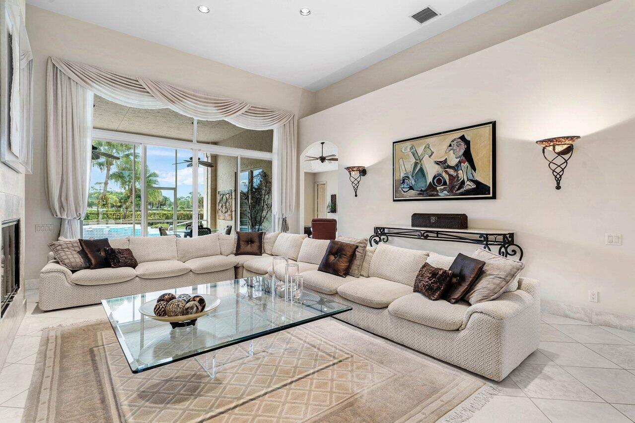 118 W Village Way