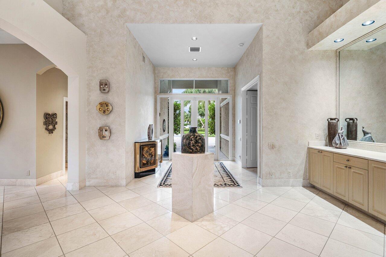 118 W Village Way