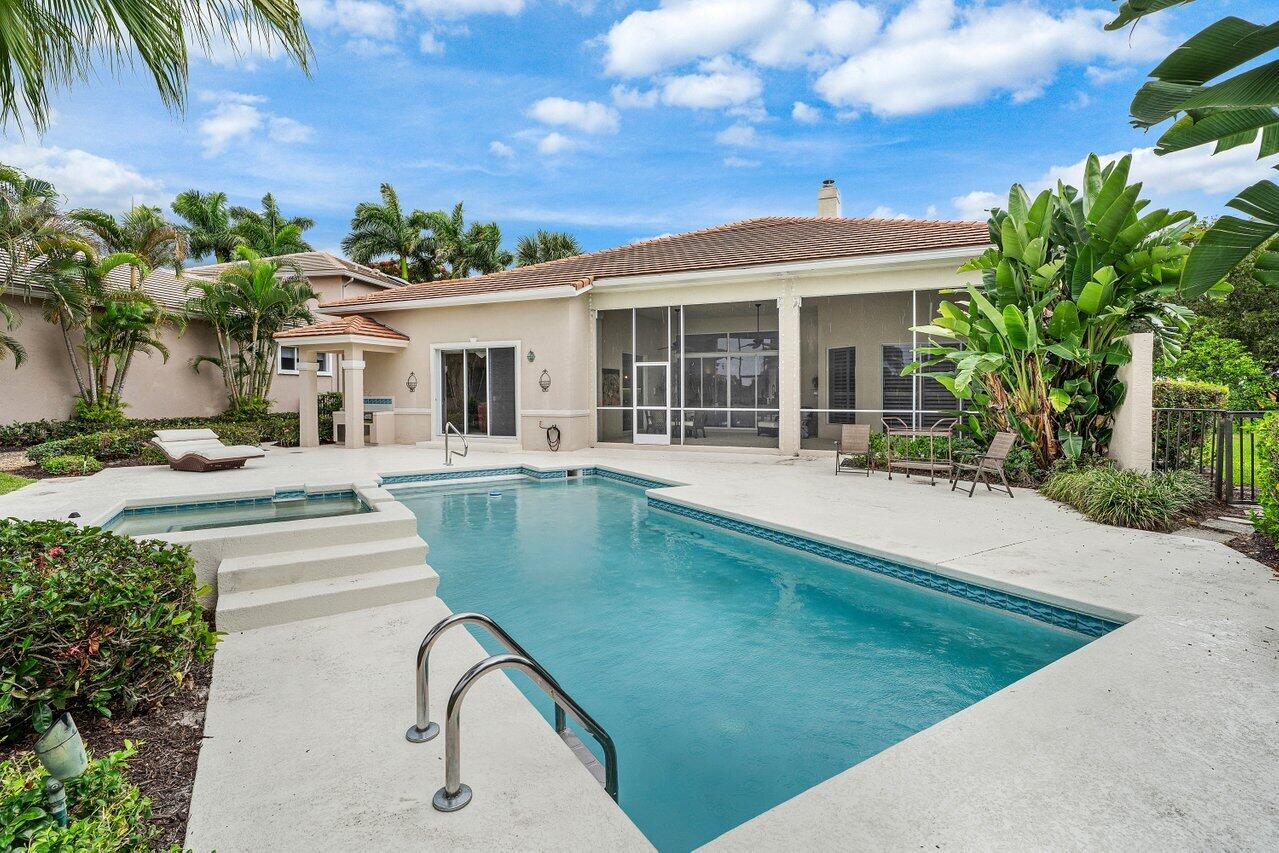 118 W Village Way