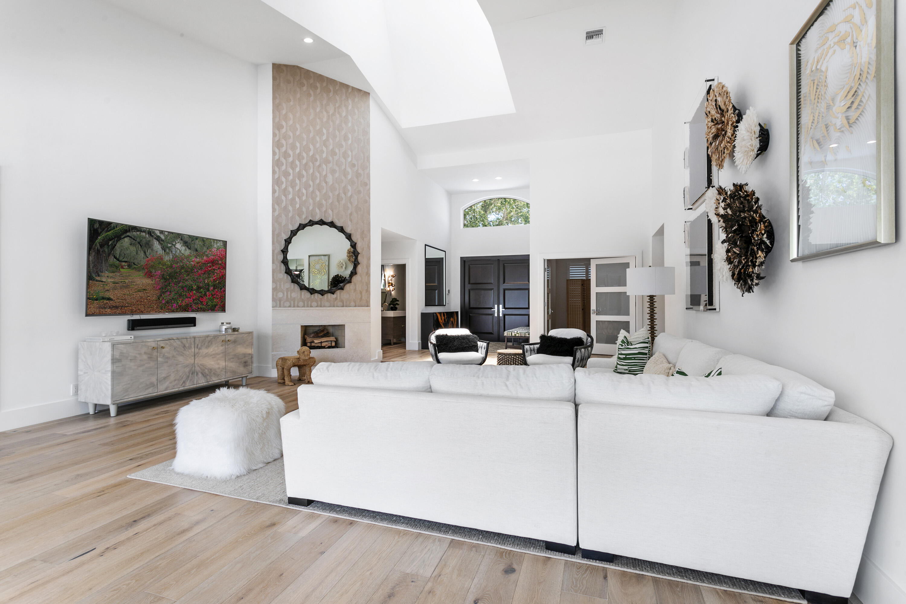215 Island Drive