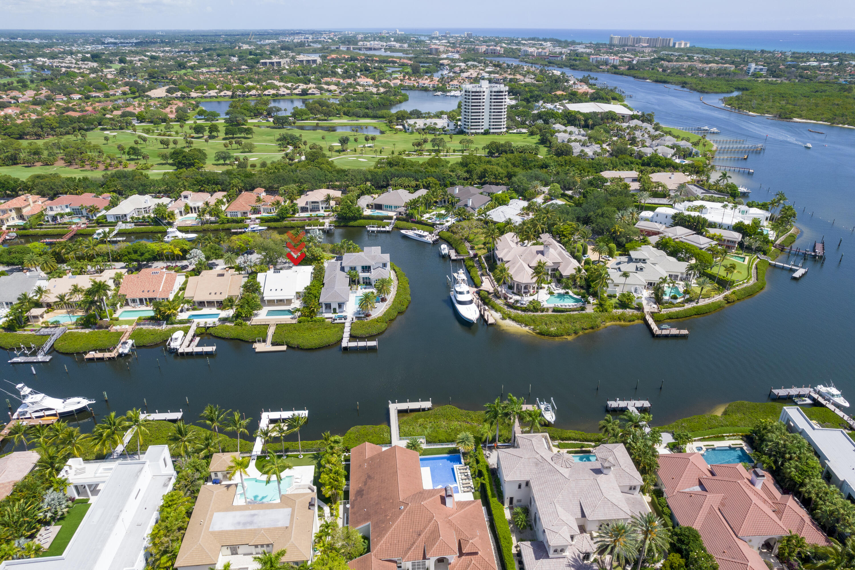 215 Island Drive