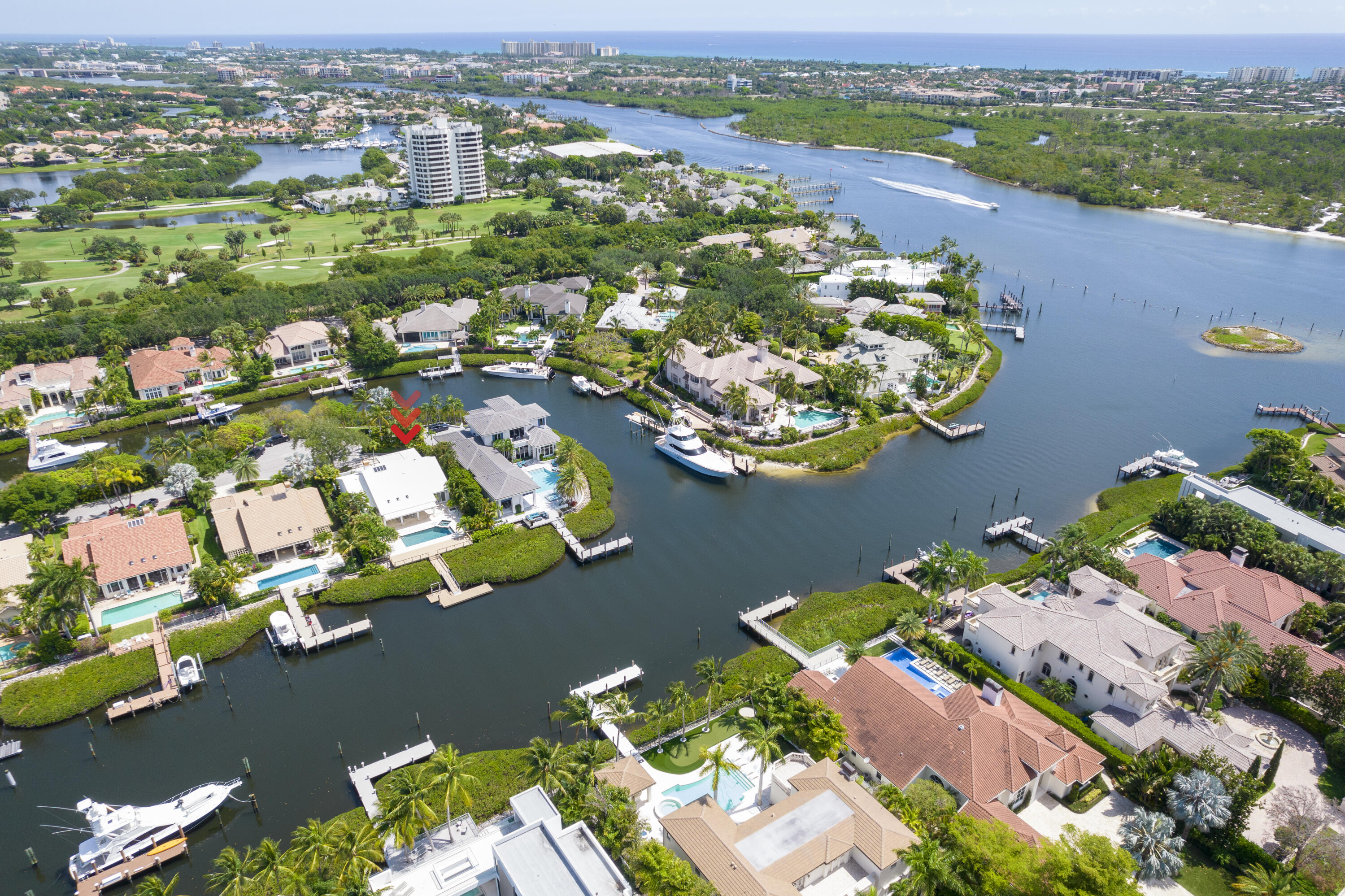 215 Island Drive