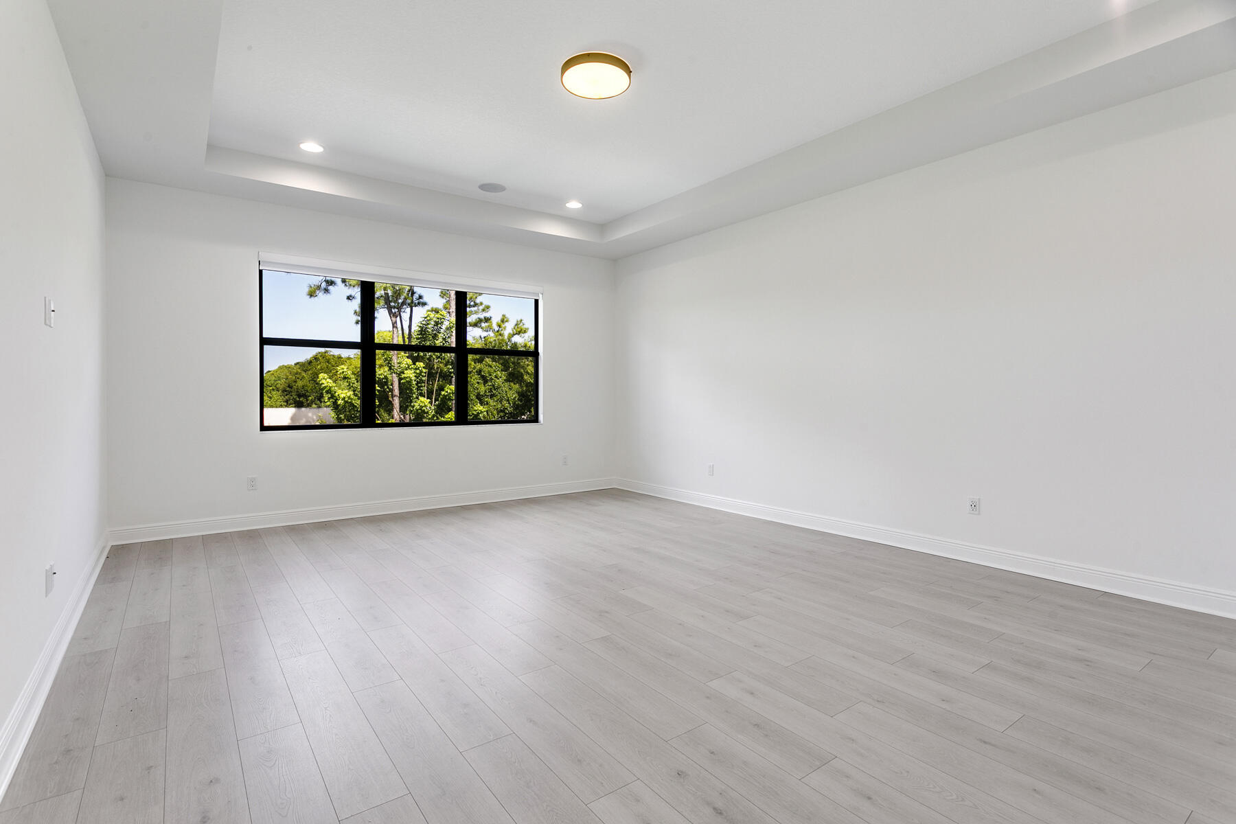 13450 Artisan Circle