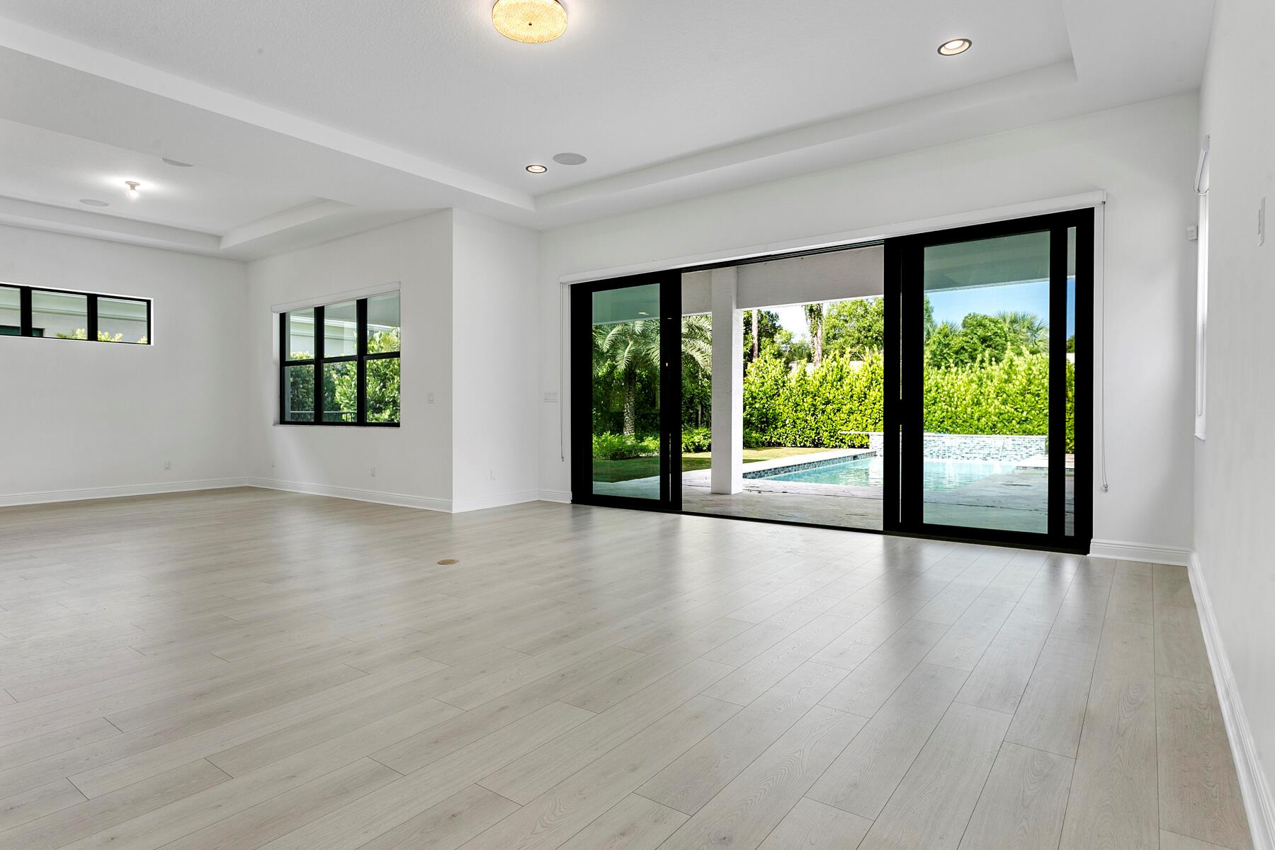 13450 Artisan Circle