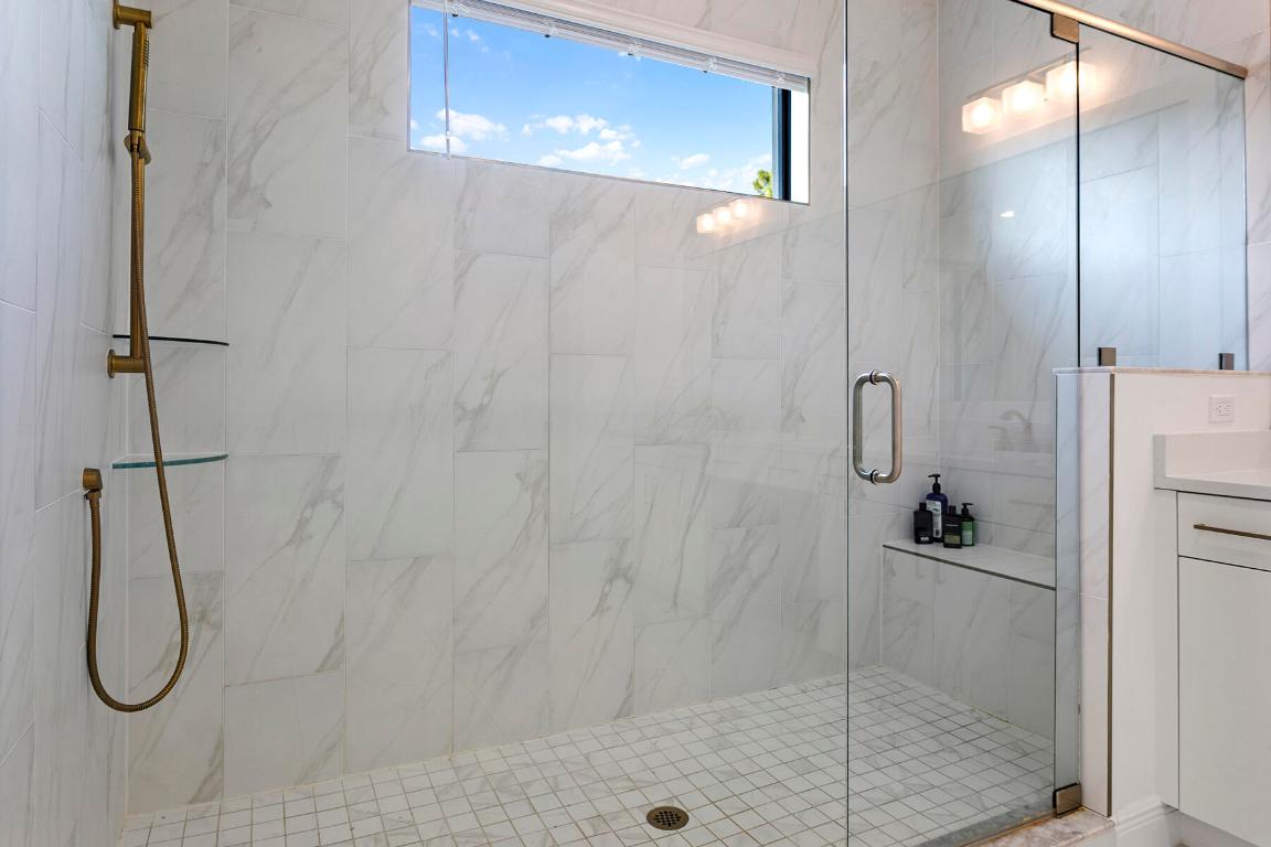 13450 Artisan Circle