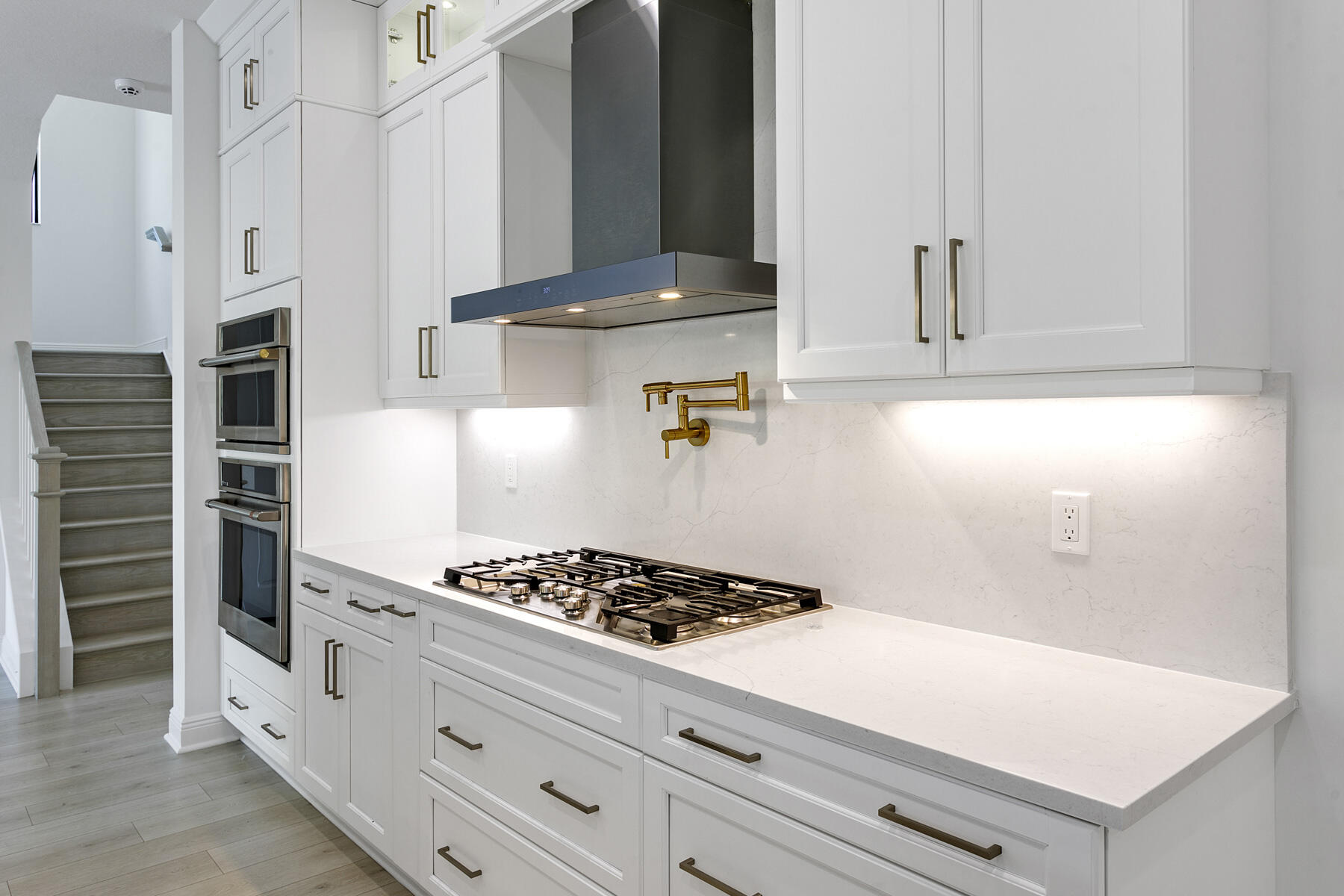 13450 Artisan Circle