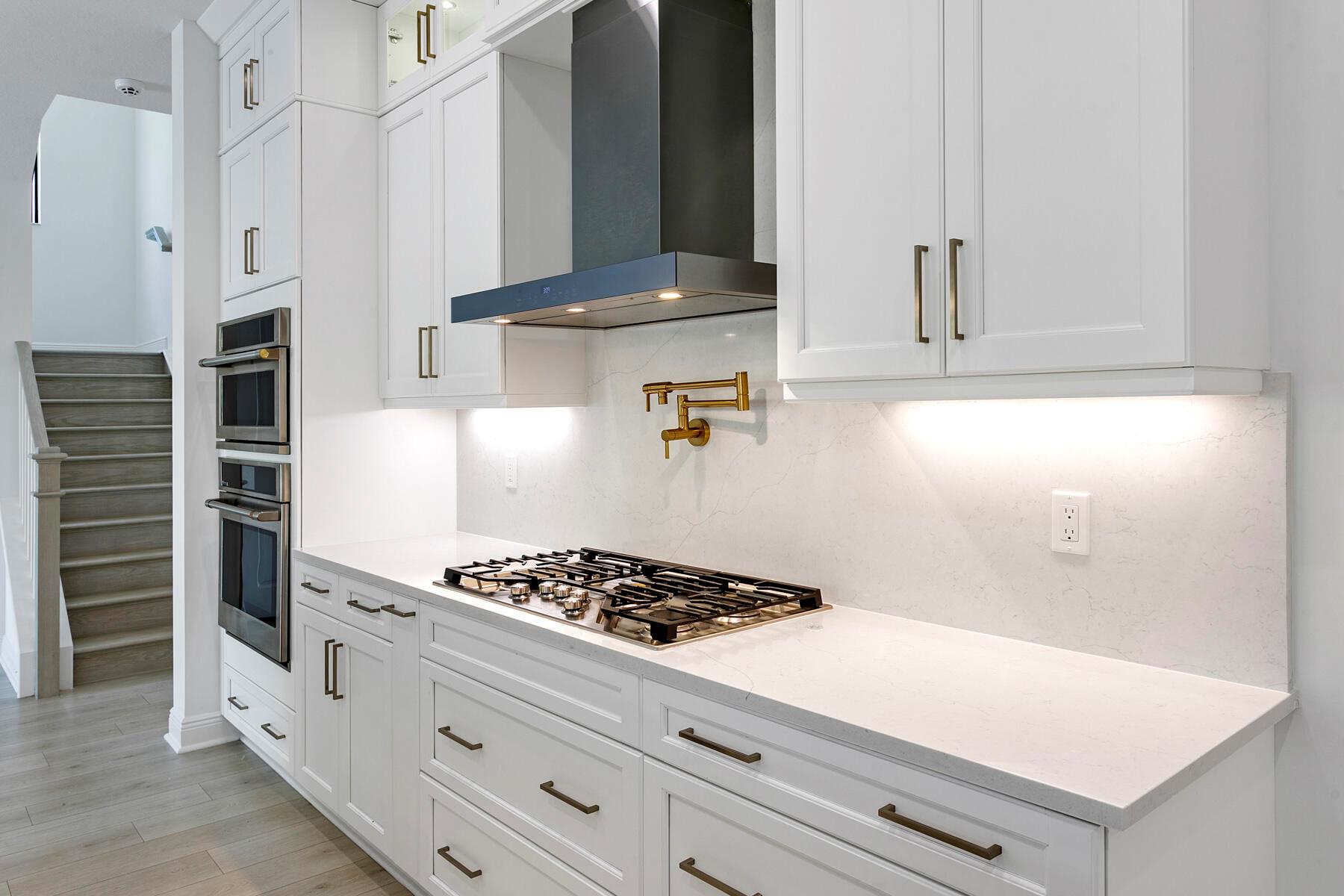 13450 Artisan Circle