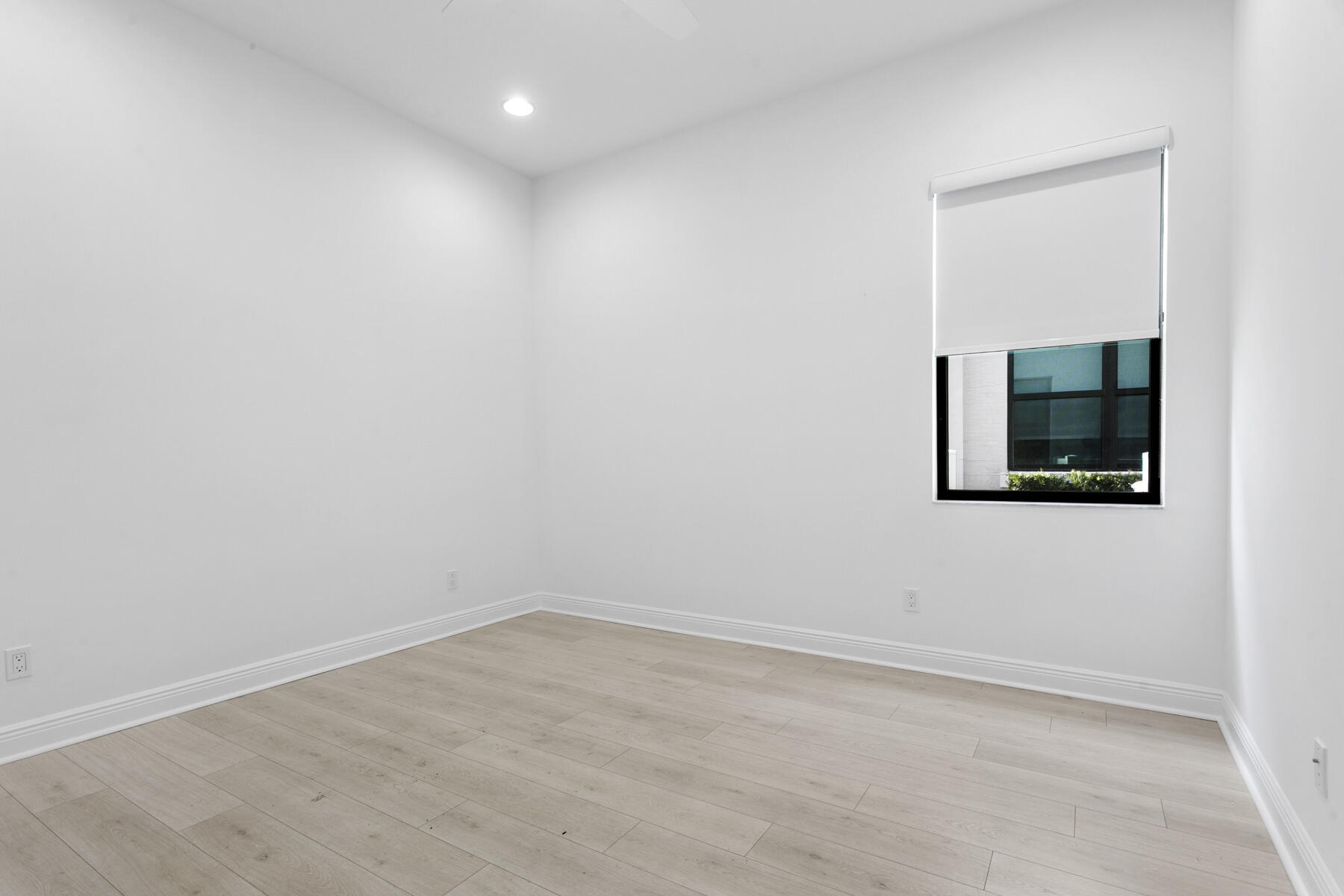 13450 Artisan Circle