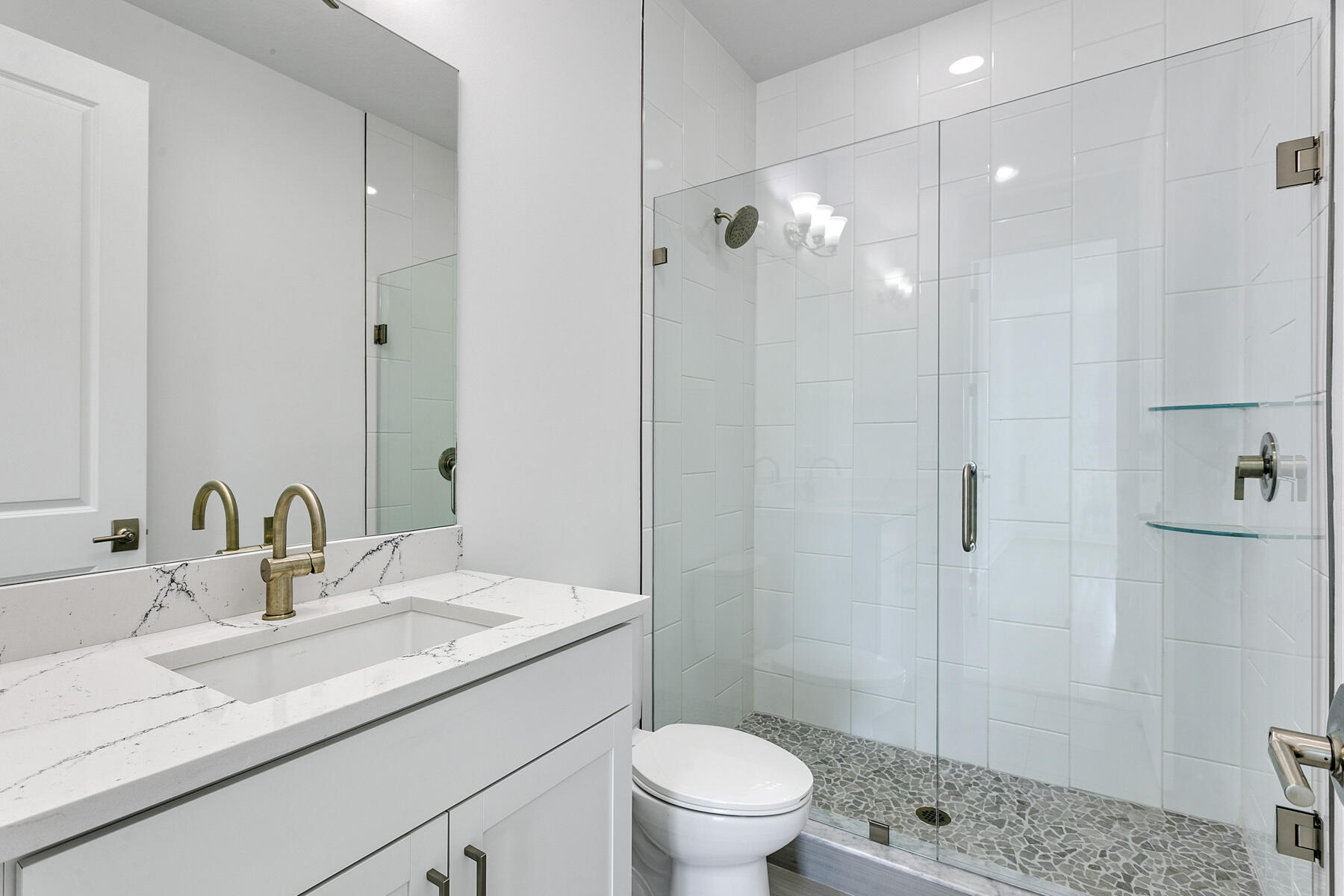 13450 Artisan Circle