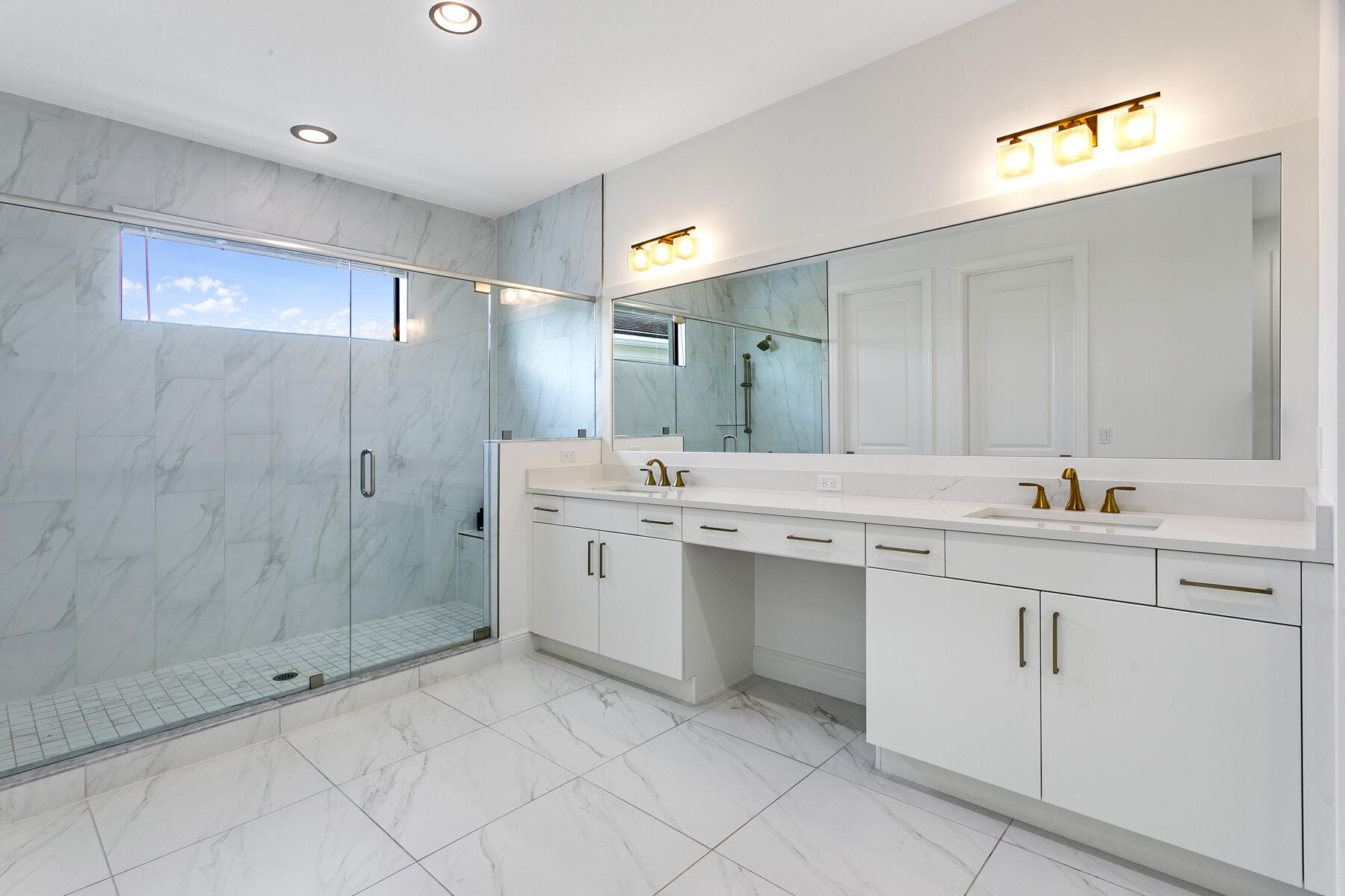 13450 Artisan Circle