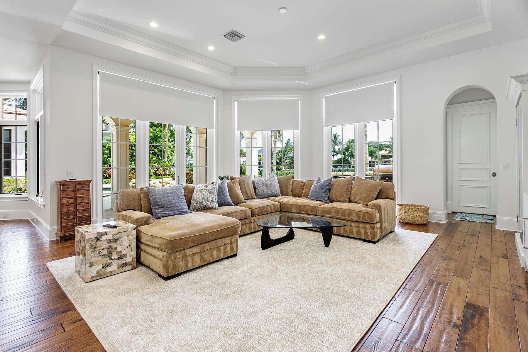 155 Commodore Drive