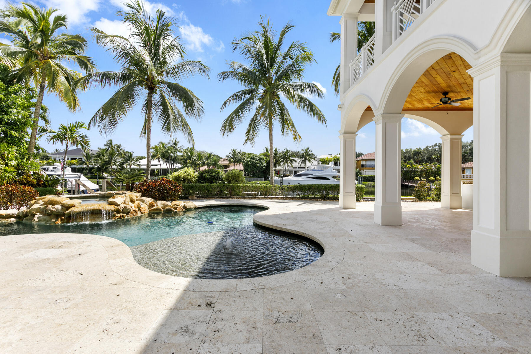 155 Commodore Drive