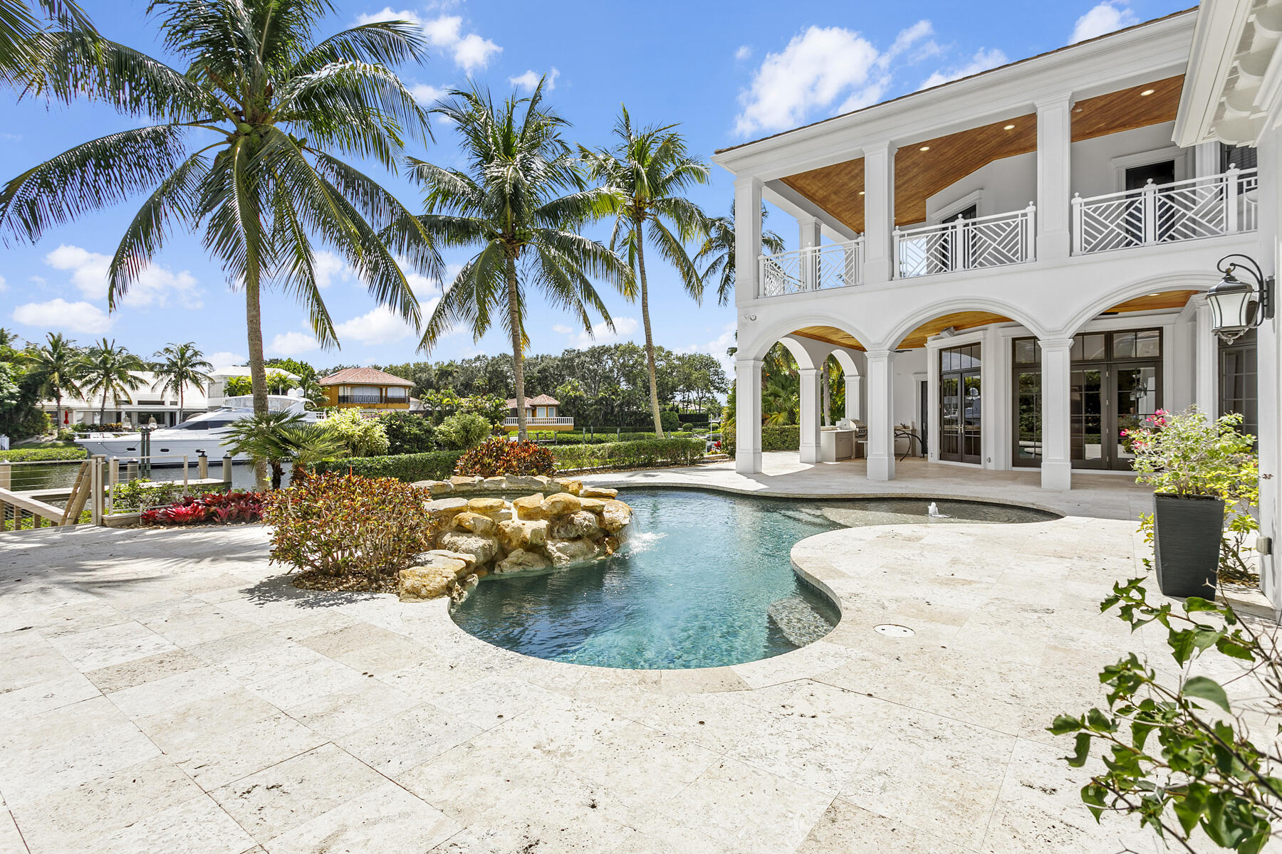 155 Commodore Drive