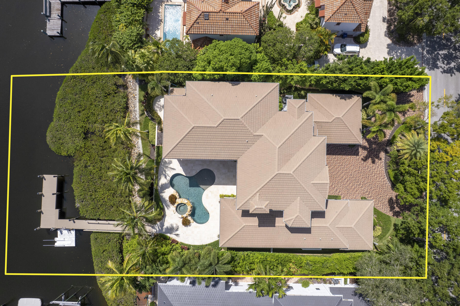 155 Commodore Drive