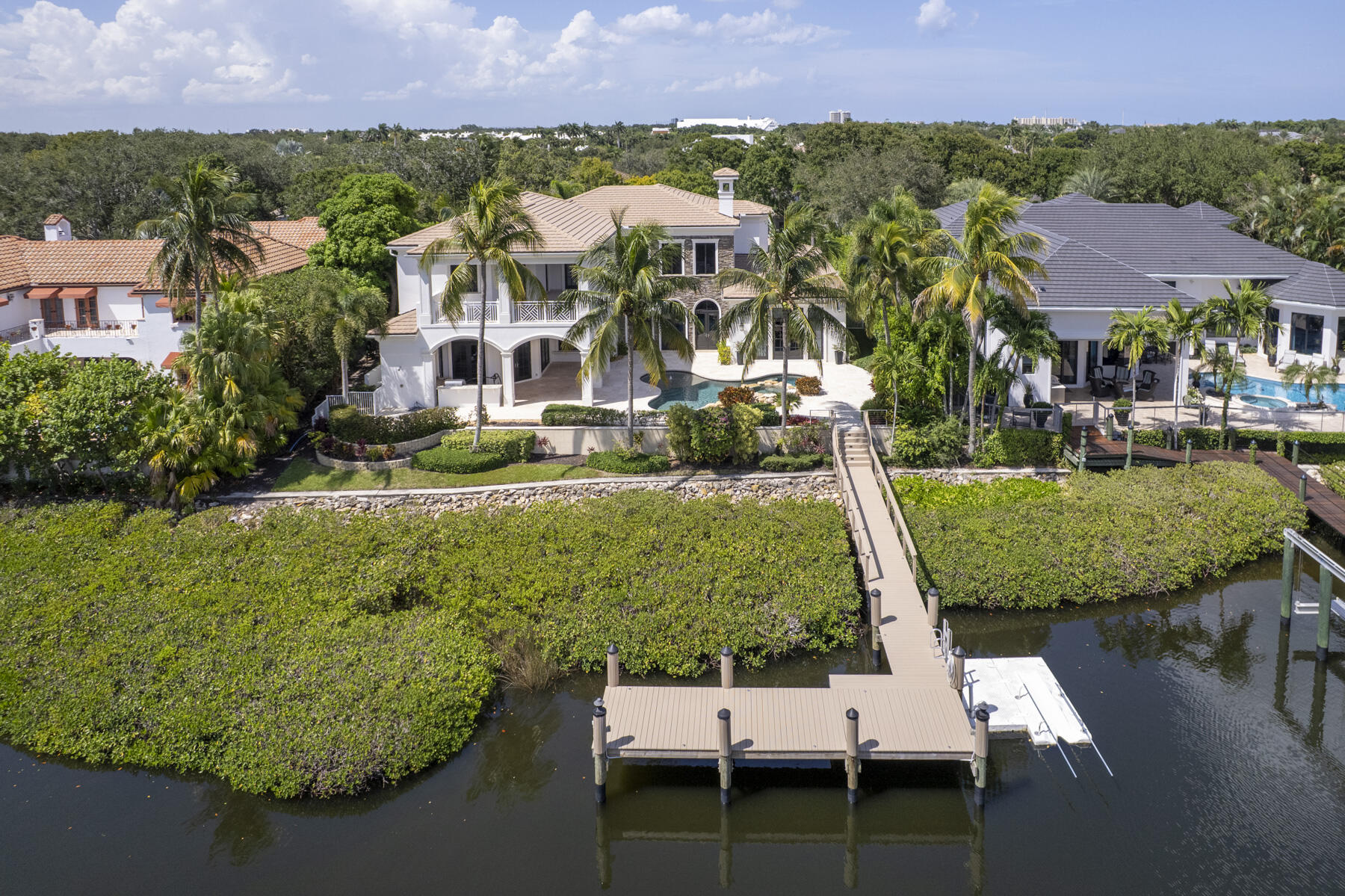 155 Commodore Drive