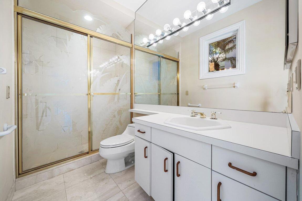 2980 Le Bateau Drive