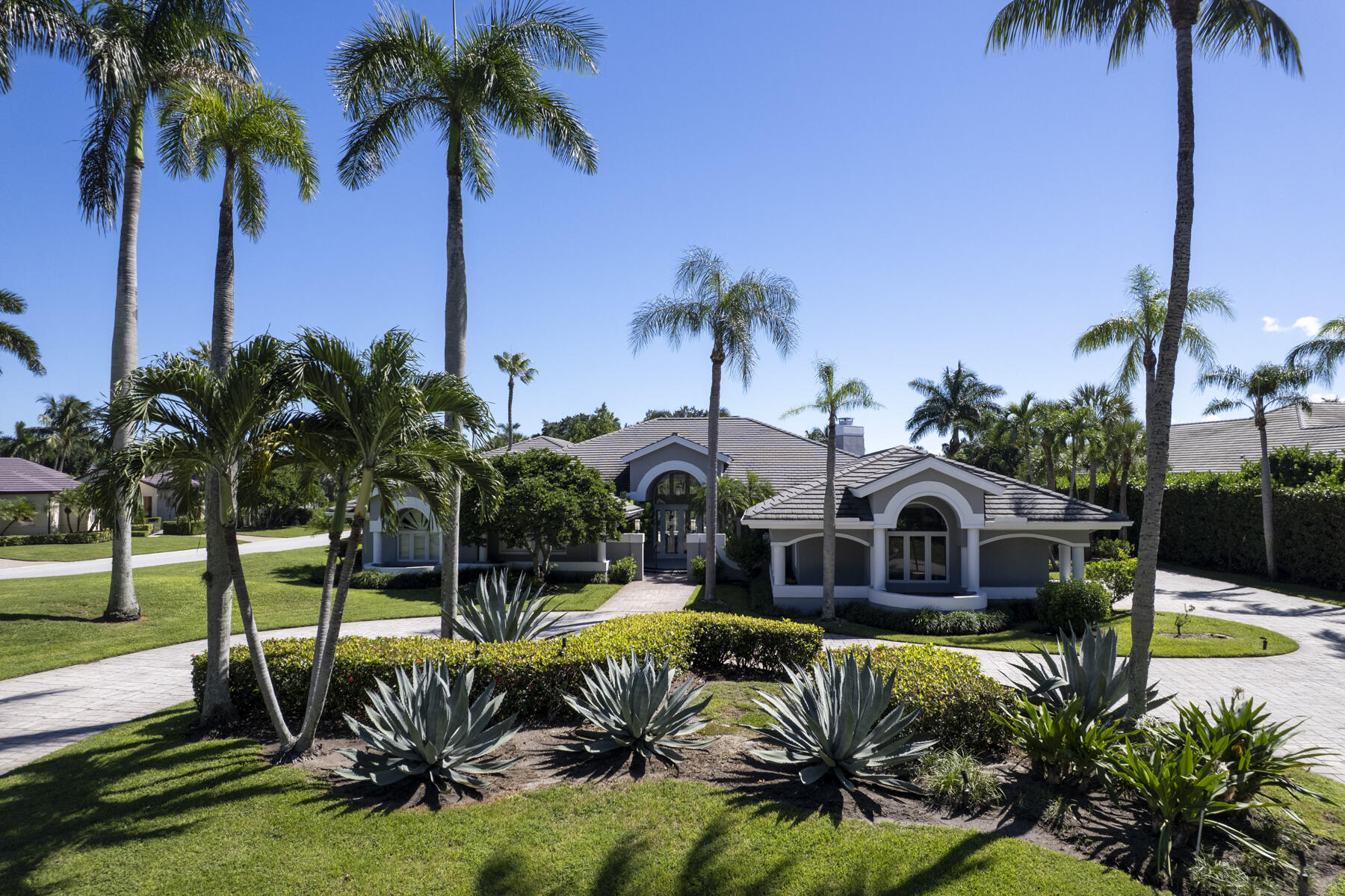 2980 Le Bateau Drive