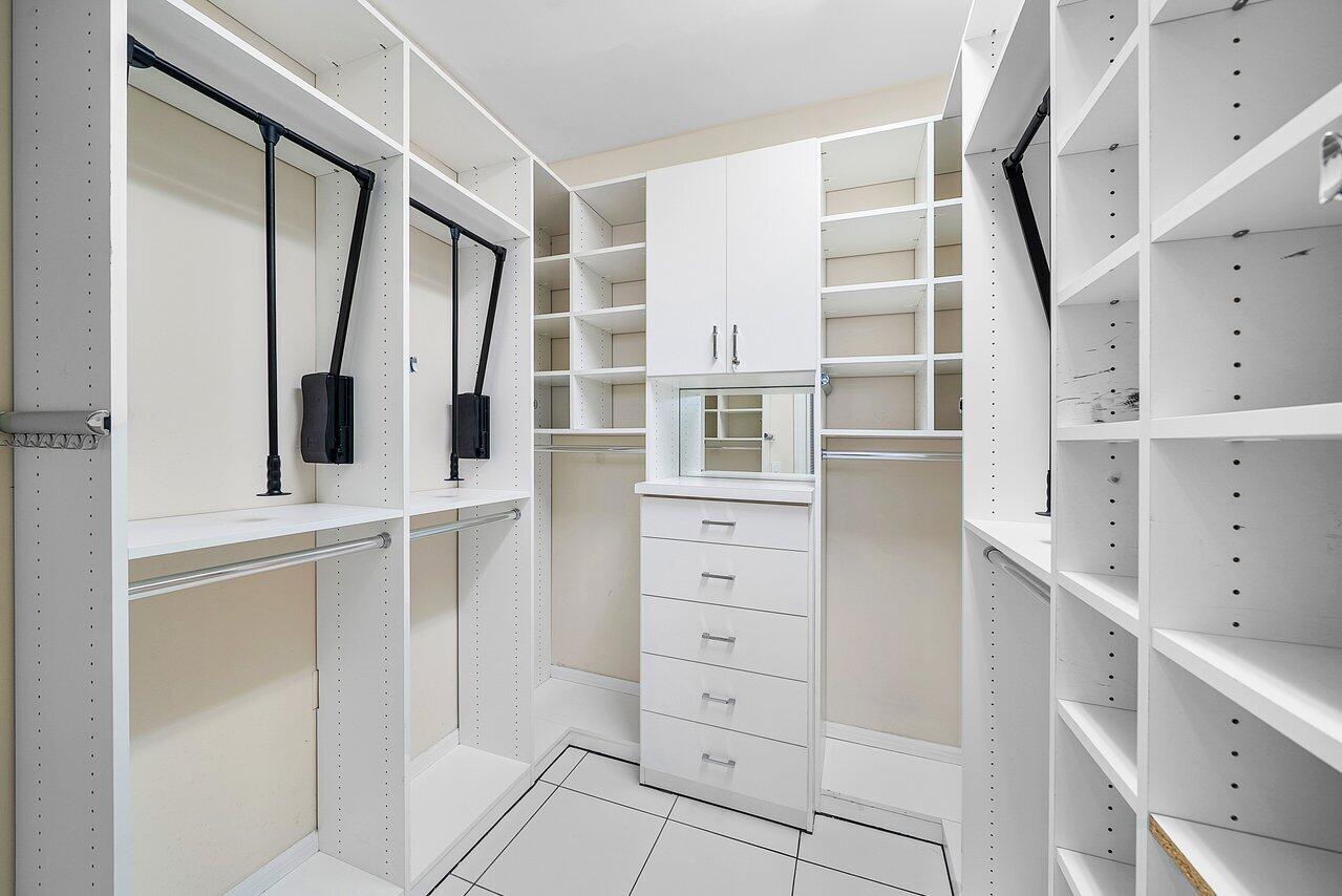 2980 Le Bateau Drive