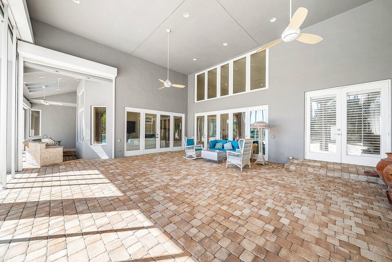 2980 Le Bateau Drive