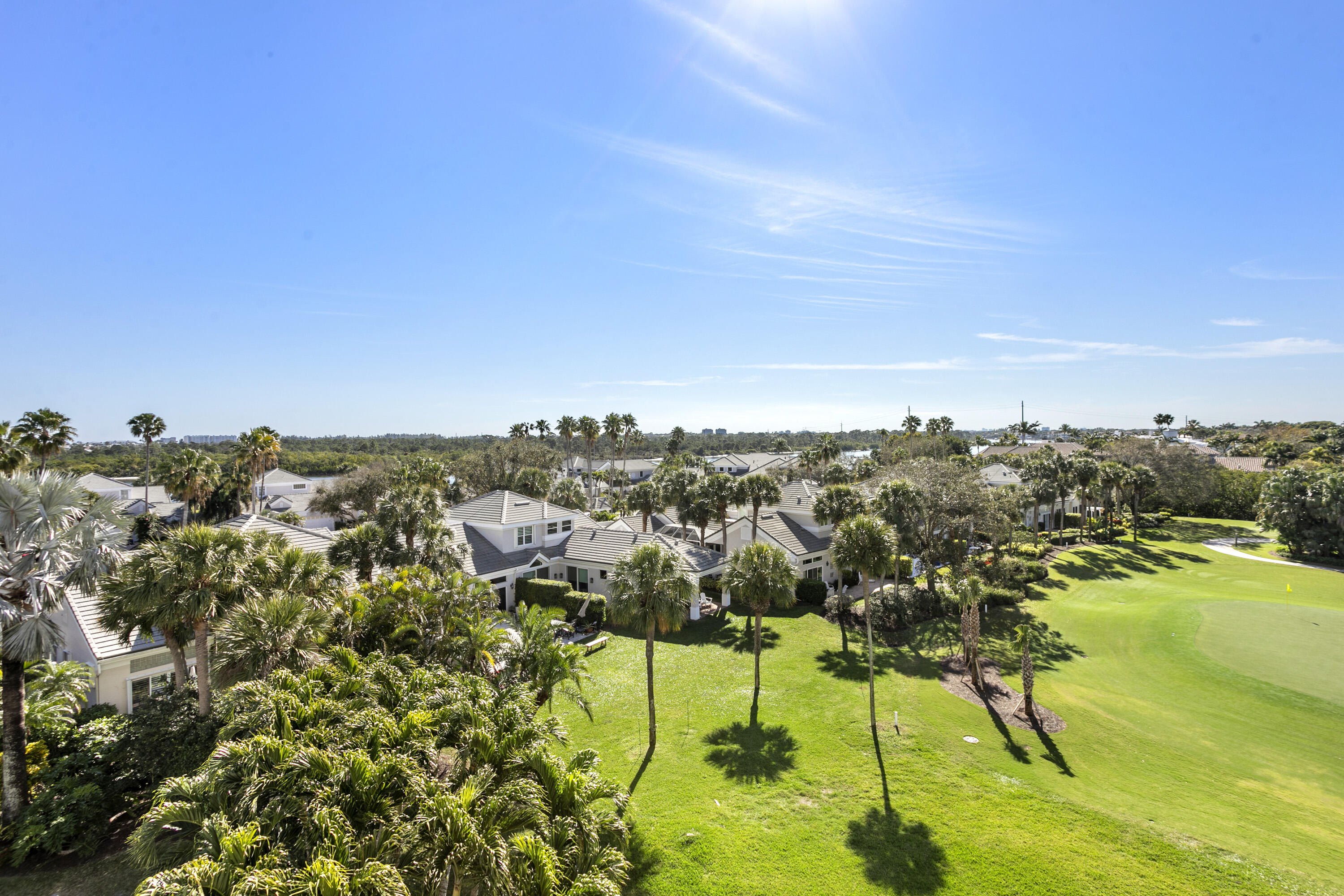 3322 Casseekey Island Road 504