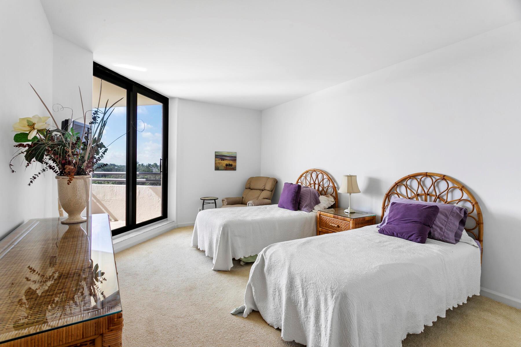 3322 Casseekey Island Road 504