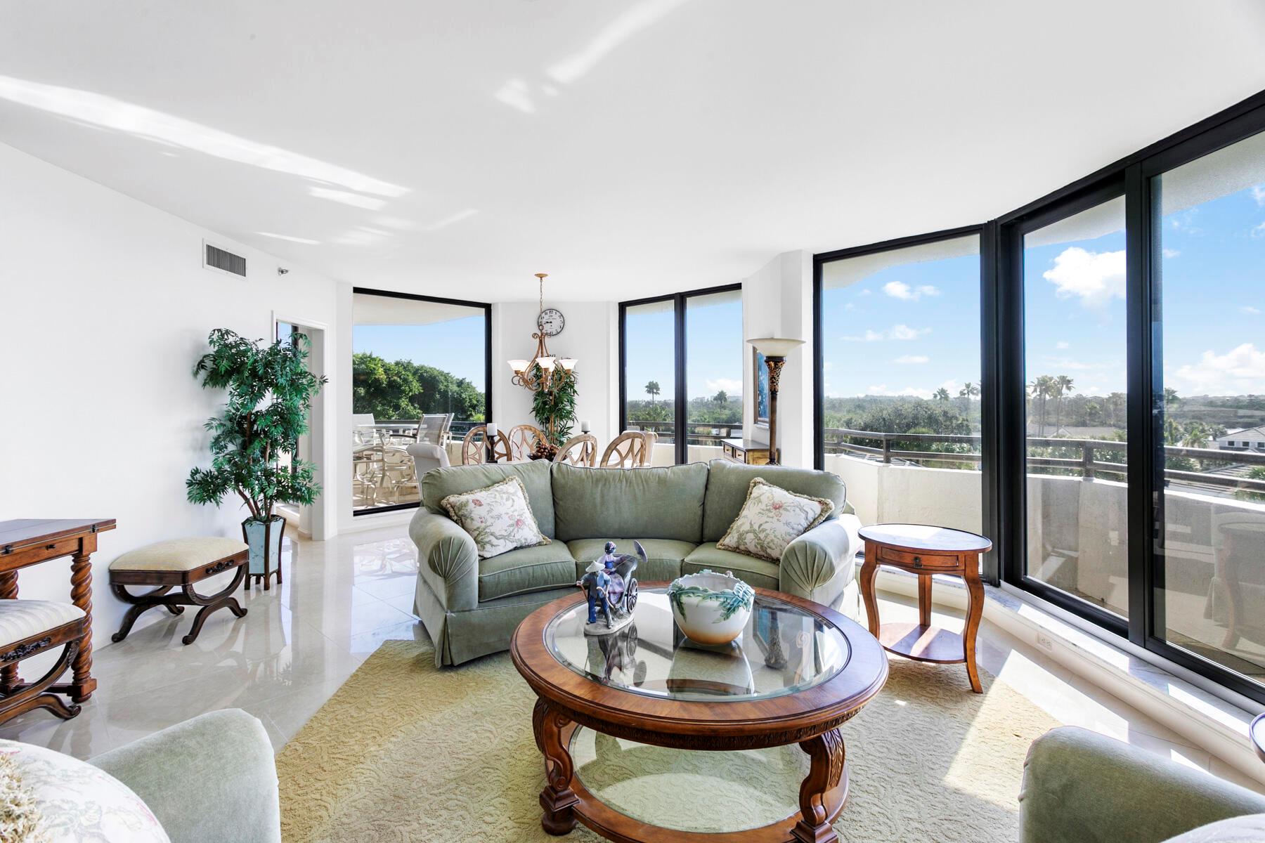 3322 Casseekey Island Road 504