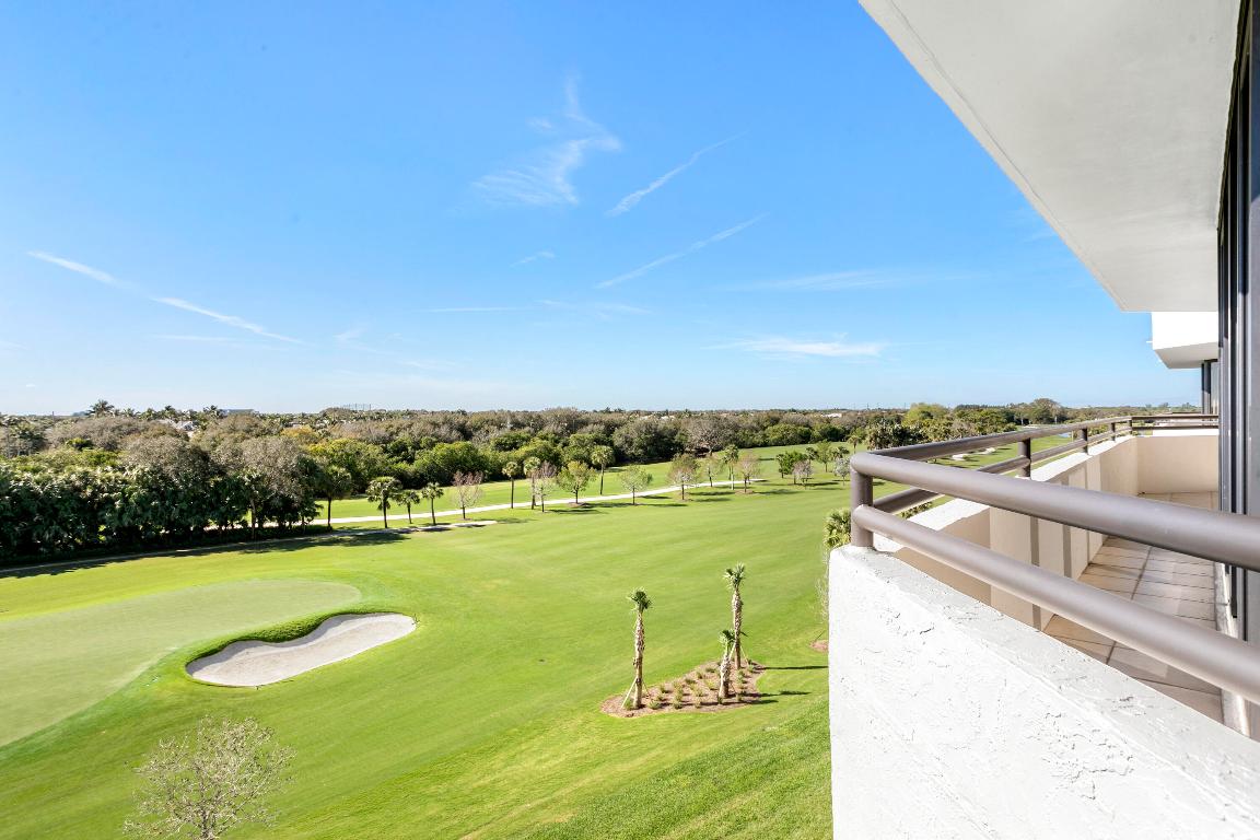 3322 Casseekey Island Road 504