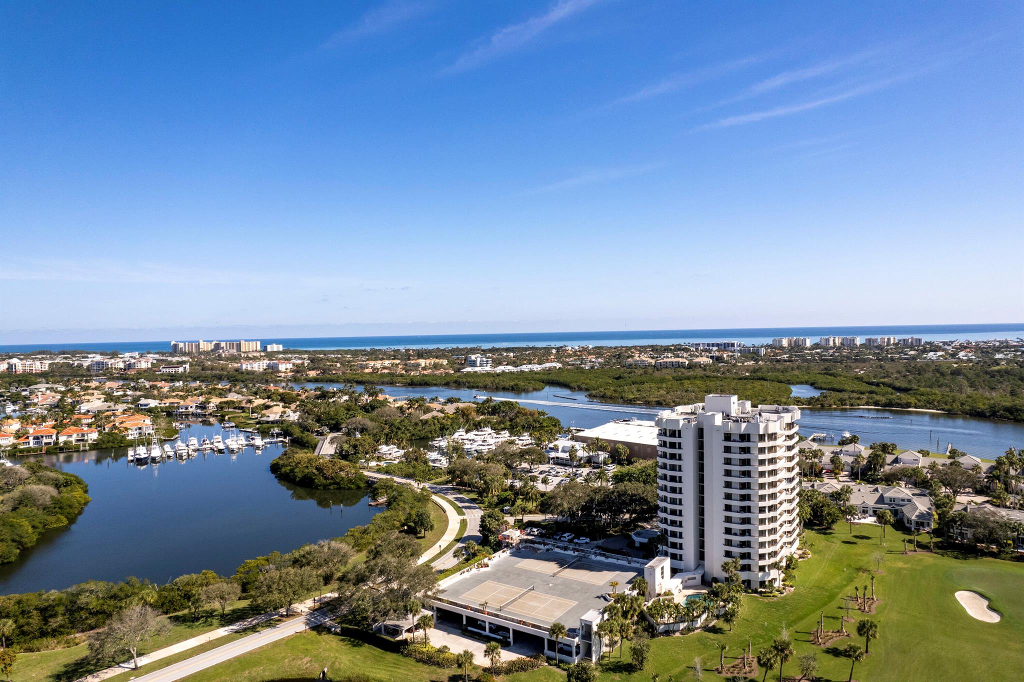 3322 Casseekey Island Road 504