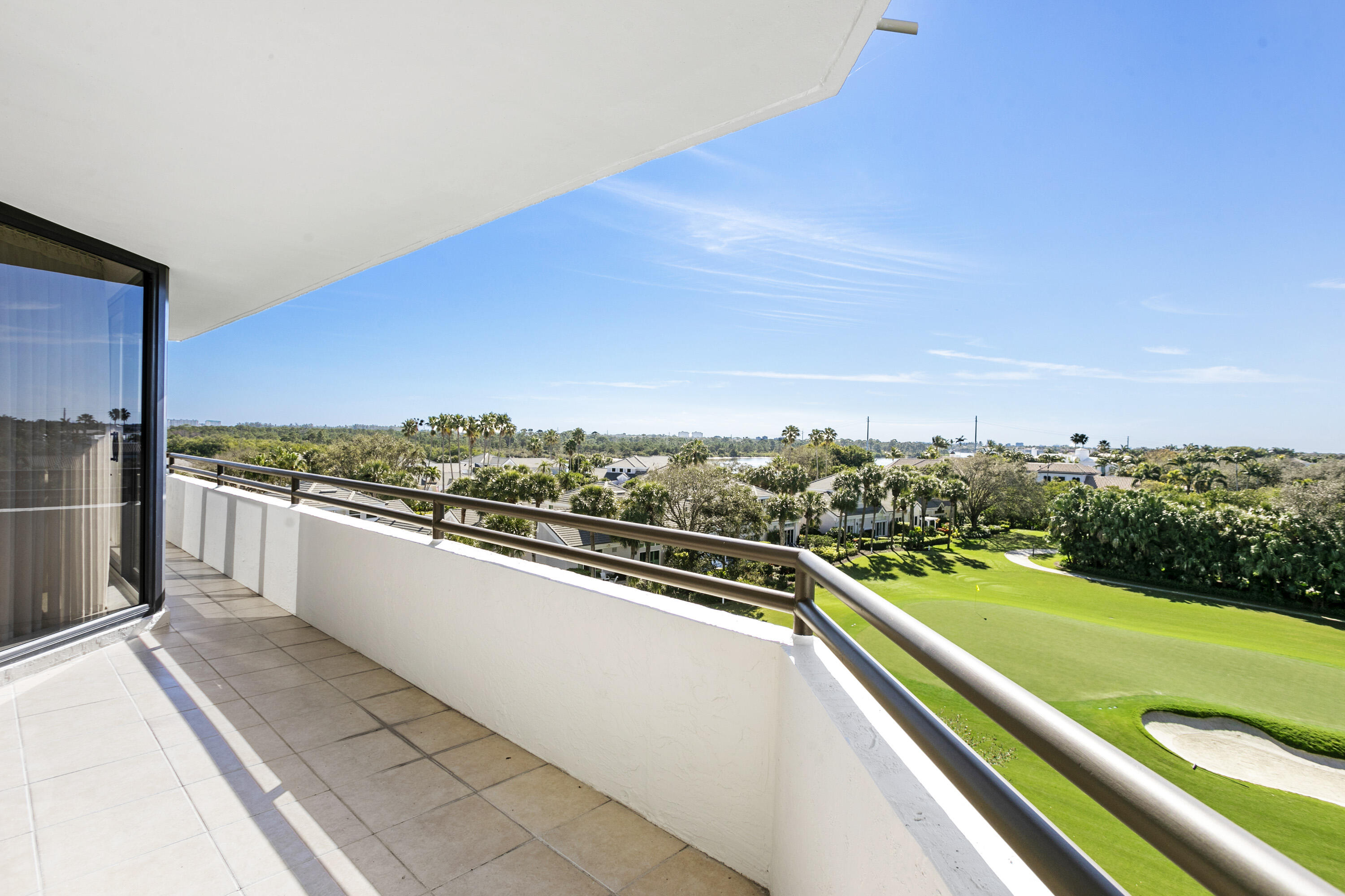 3322 Casseekey Island Road 504