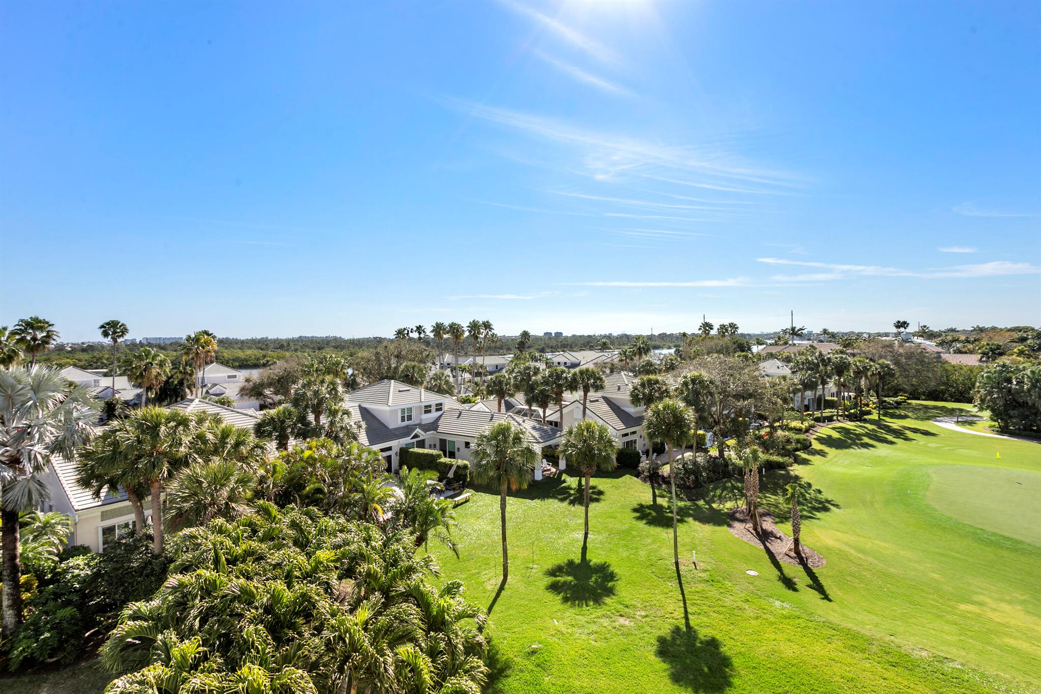 3322 Casseekey Island Road 504