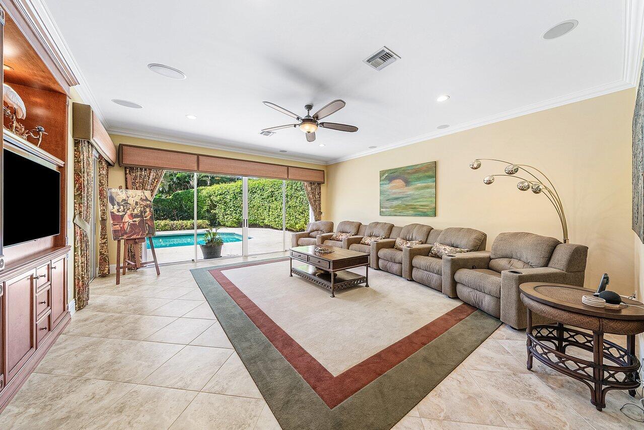 171 Spyglass Lane