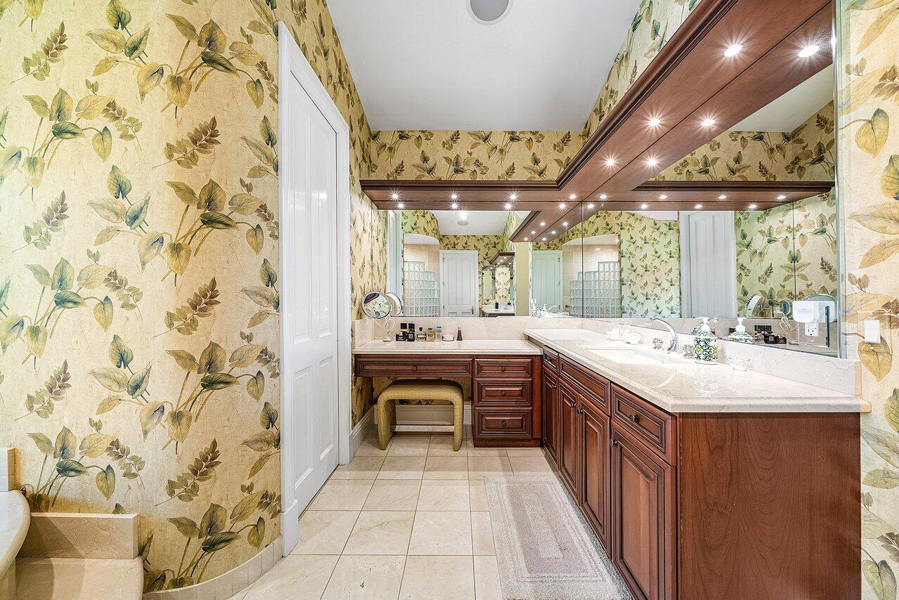 171 Spyglass Lane