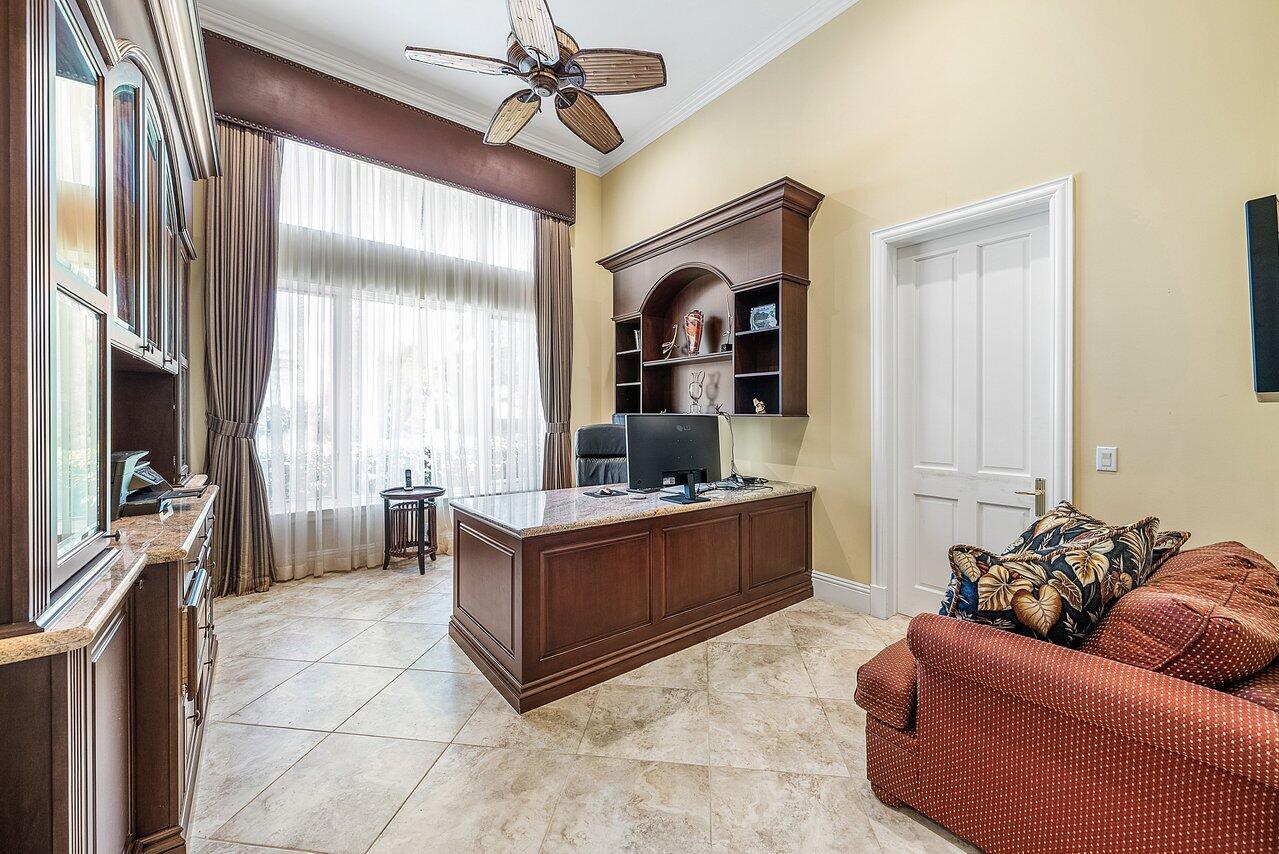 171 Spyglass Lane
