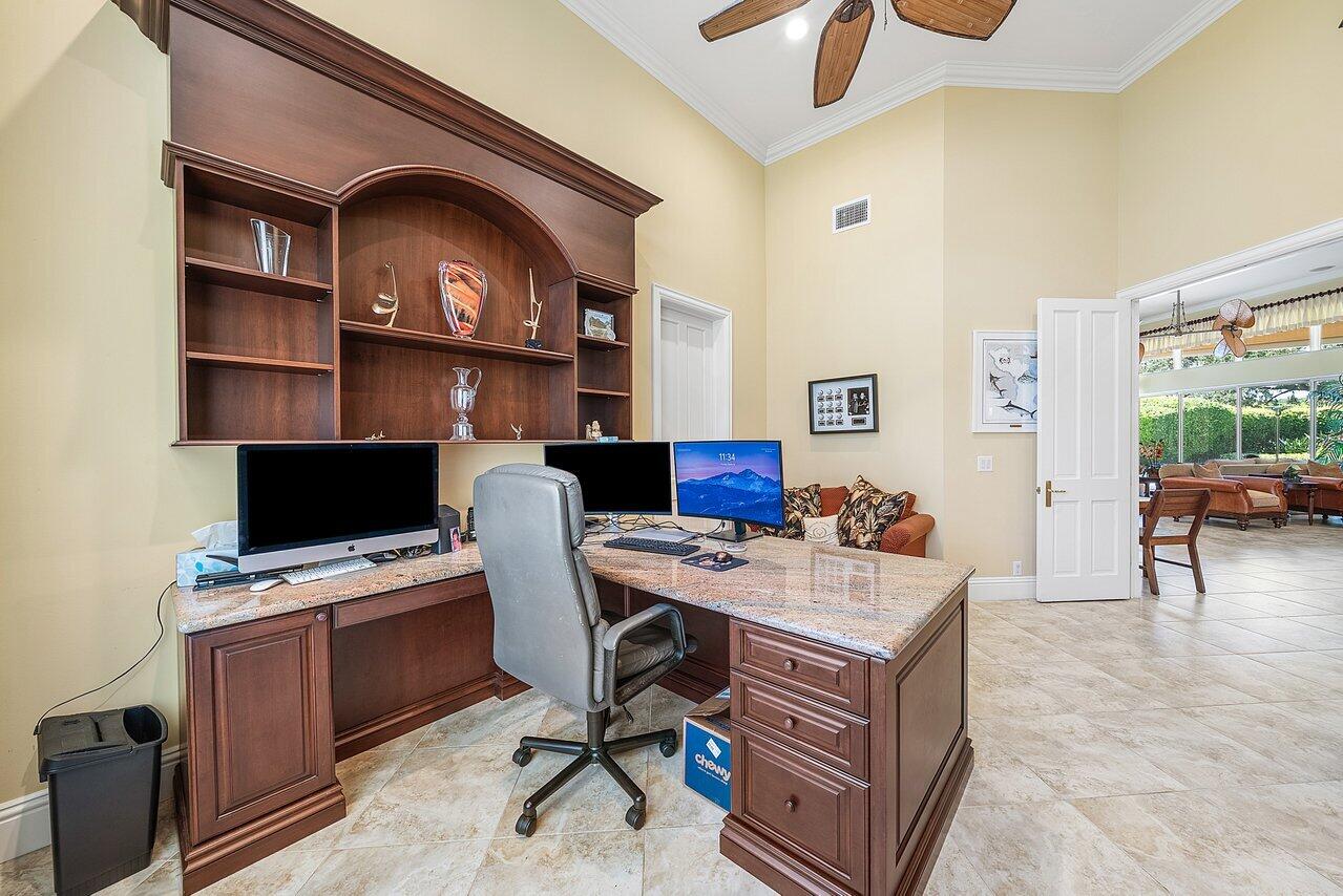 171 Spyglass Lane