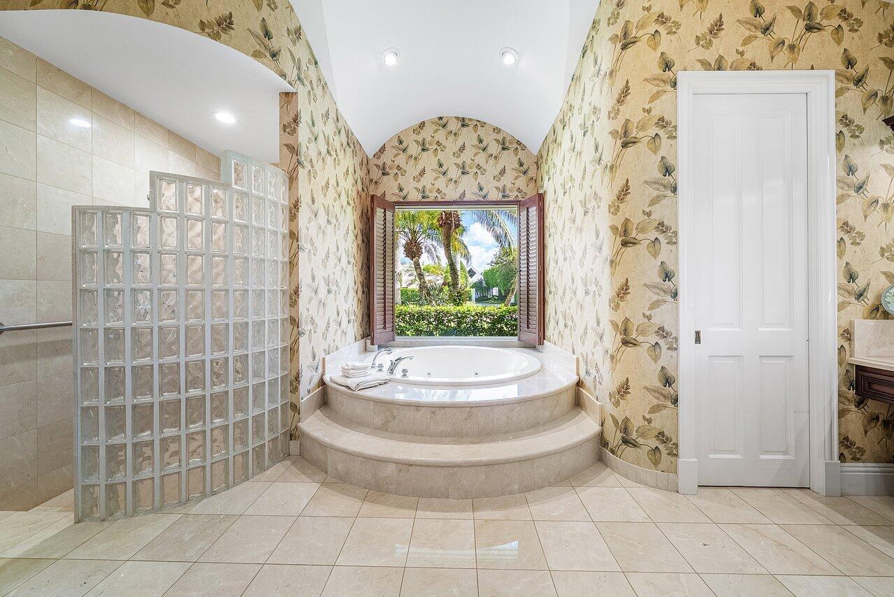 171 Spyglass Lane