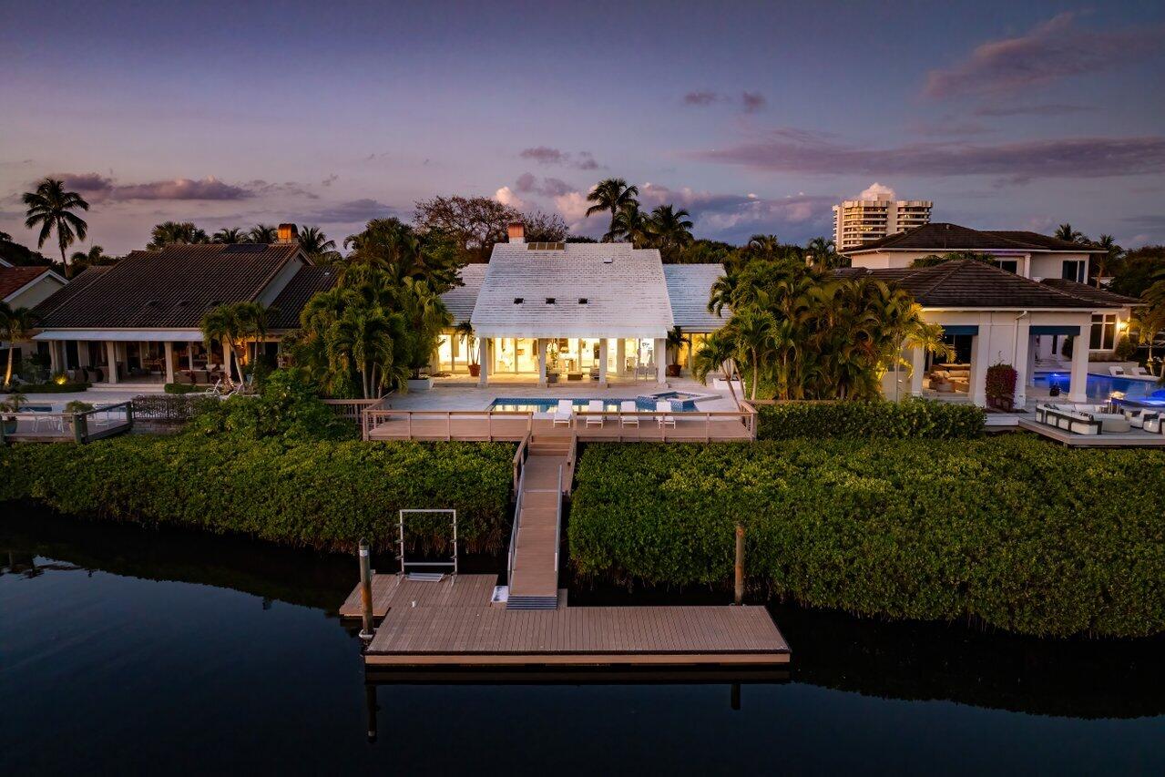 215 Island Drive